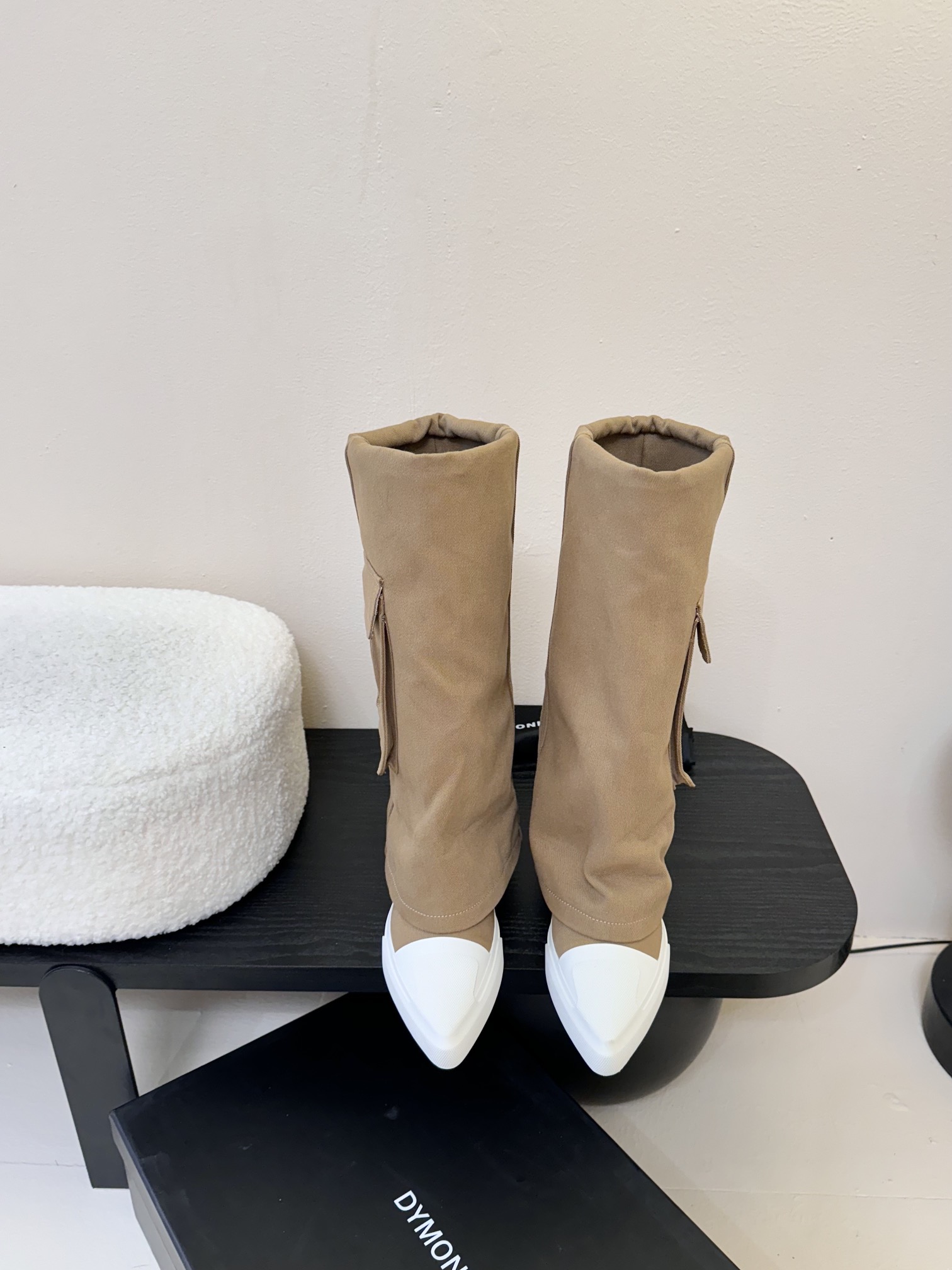 Street Style Pants with Innovative Pocket Design for Enhanced Comfort and Style - 图片 9