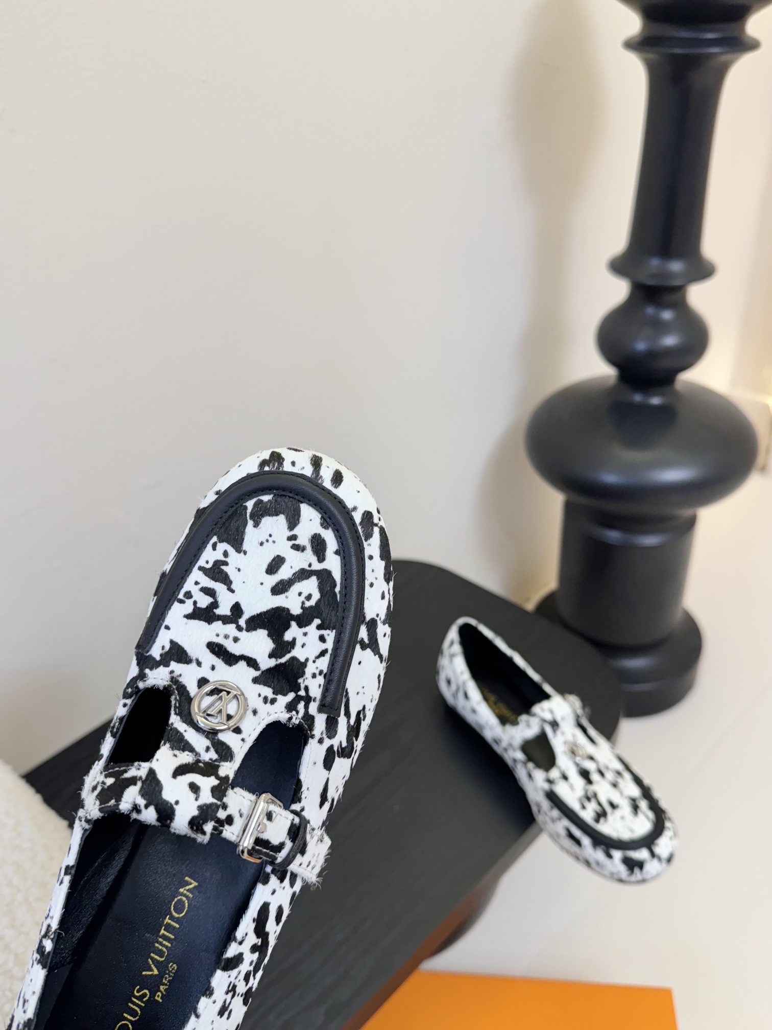 
  Louis Vuitton ss25 new arrival LV驴牌春夏系列玛丽珍平底鞋单鞋新品