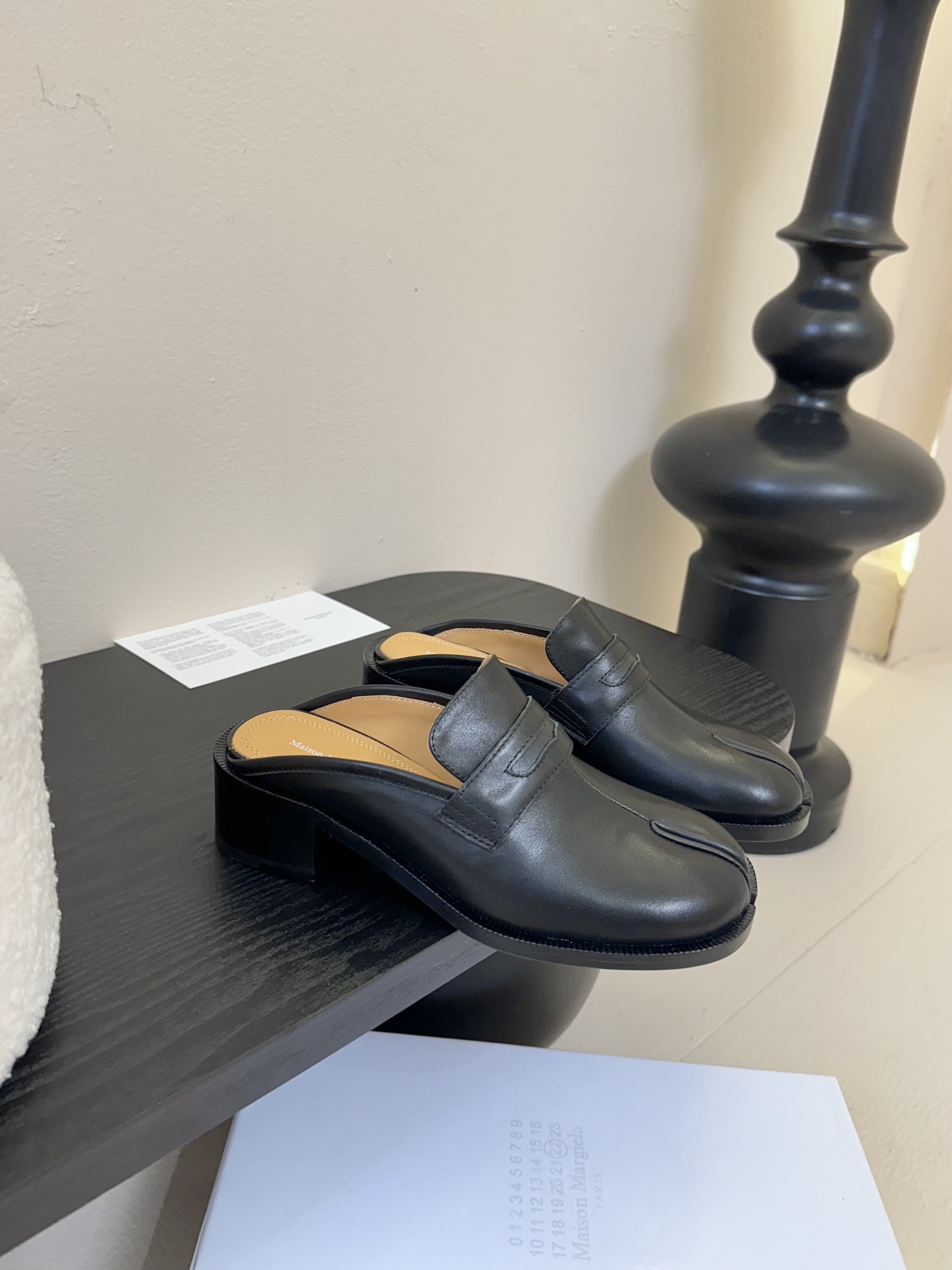   
Maison Margiela 玛吉拉MM6家tabi分趾鞋2025独家新品最高版本买手代购11完