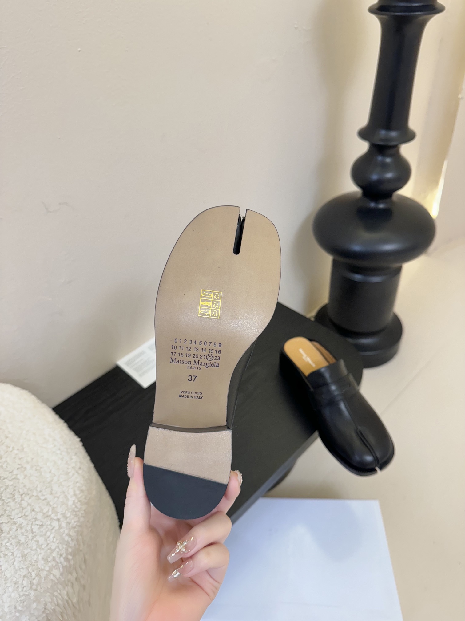   
Maison Margiela 玛吉拉MM6家tabi分趾鞋2025独家新品最高版本买手代购11完