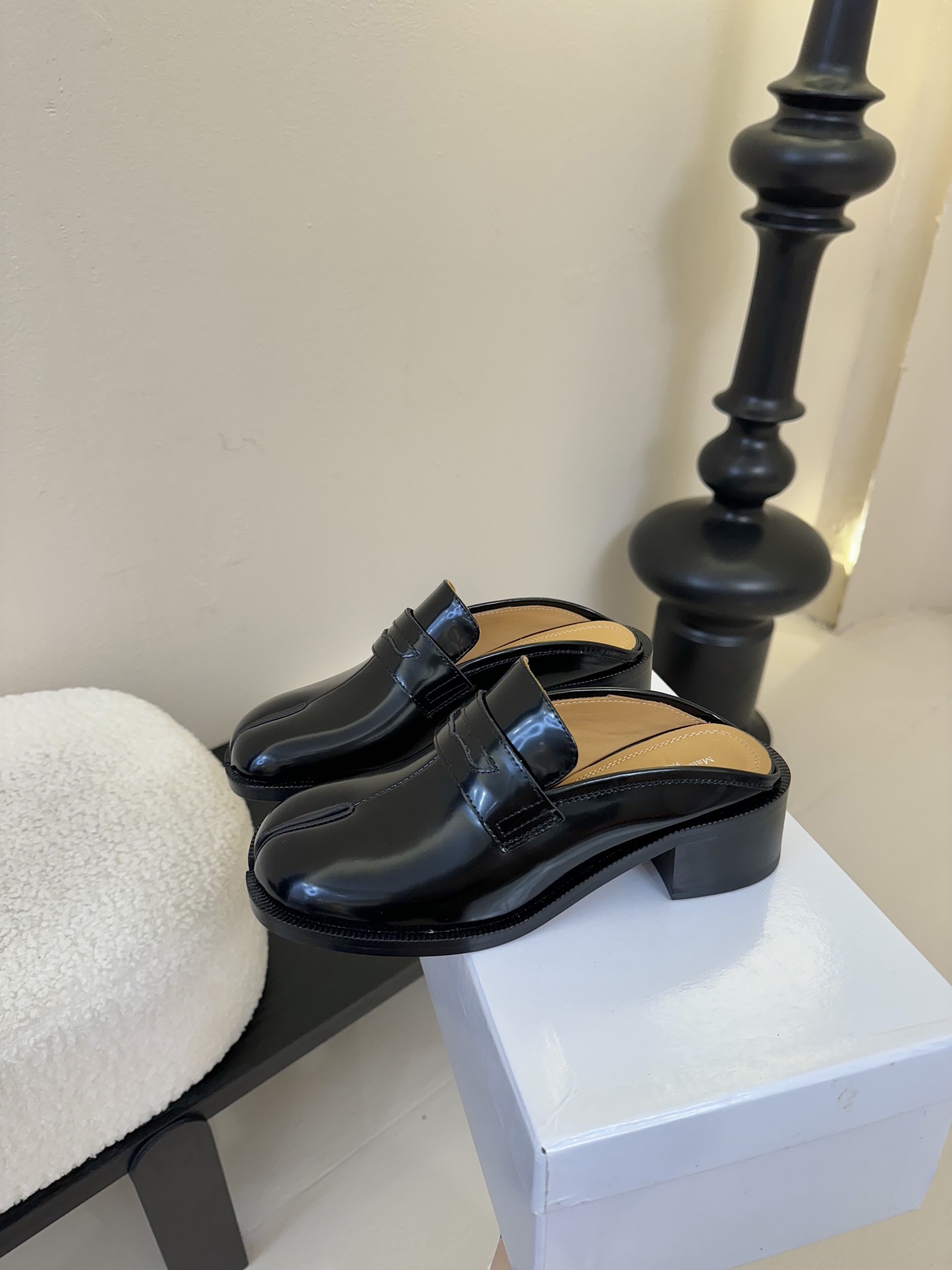   
Maison Margiela 玛吉拉MM6家tabi分趾鞋2025独家新品最高版本买手代购11完