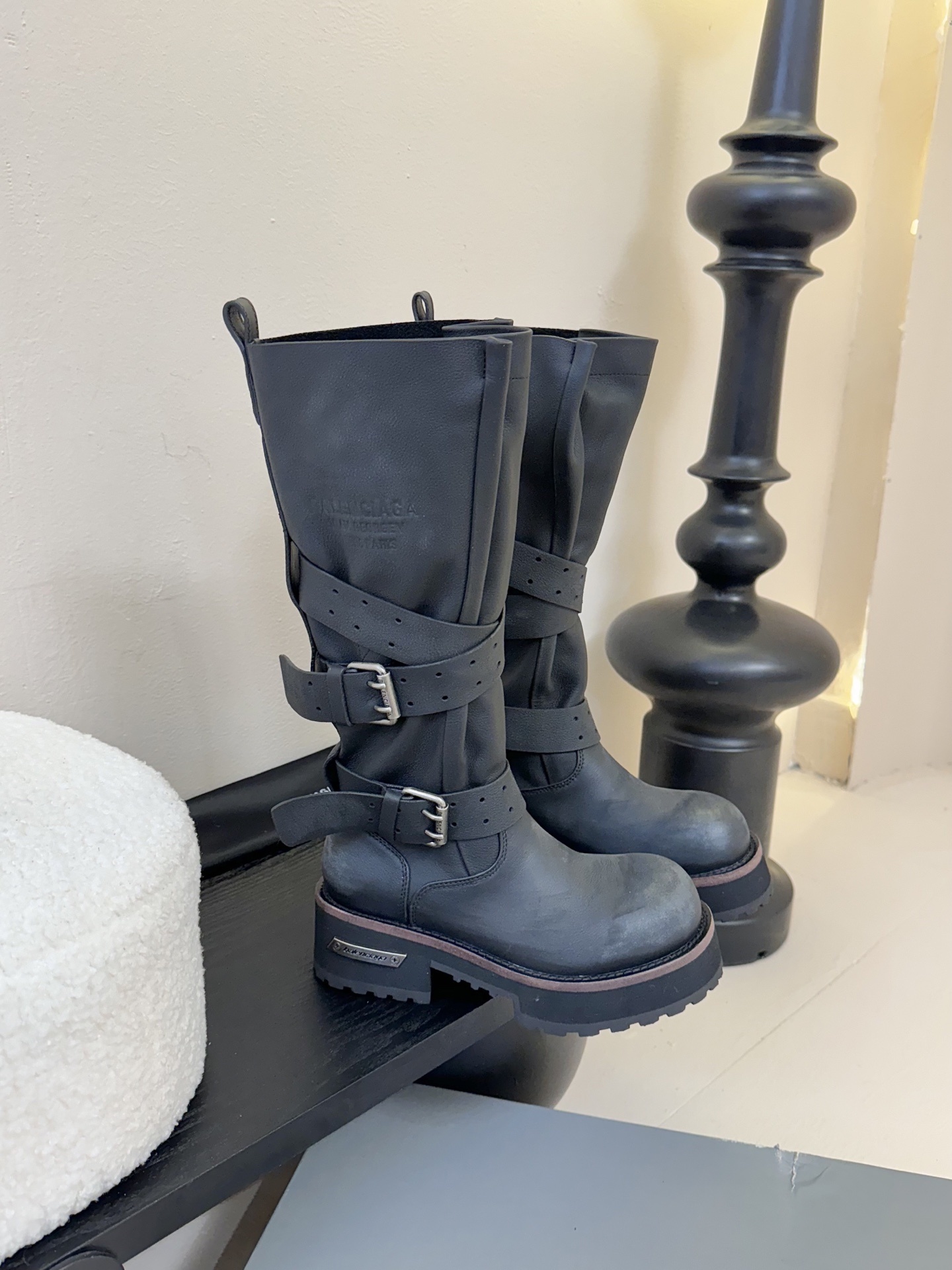 (15寸)男款➕30
巴黎世家25Fall pre-order New Balenciaga FW25