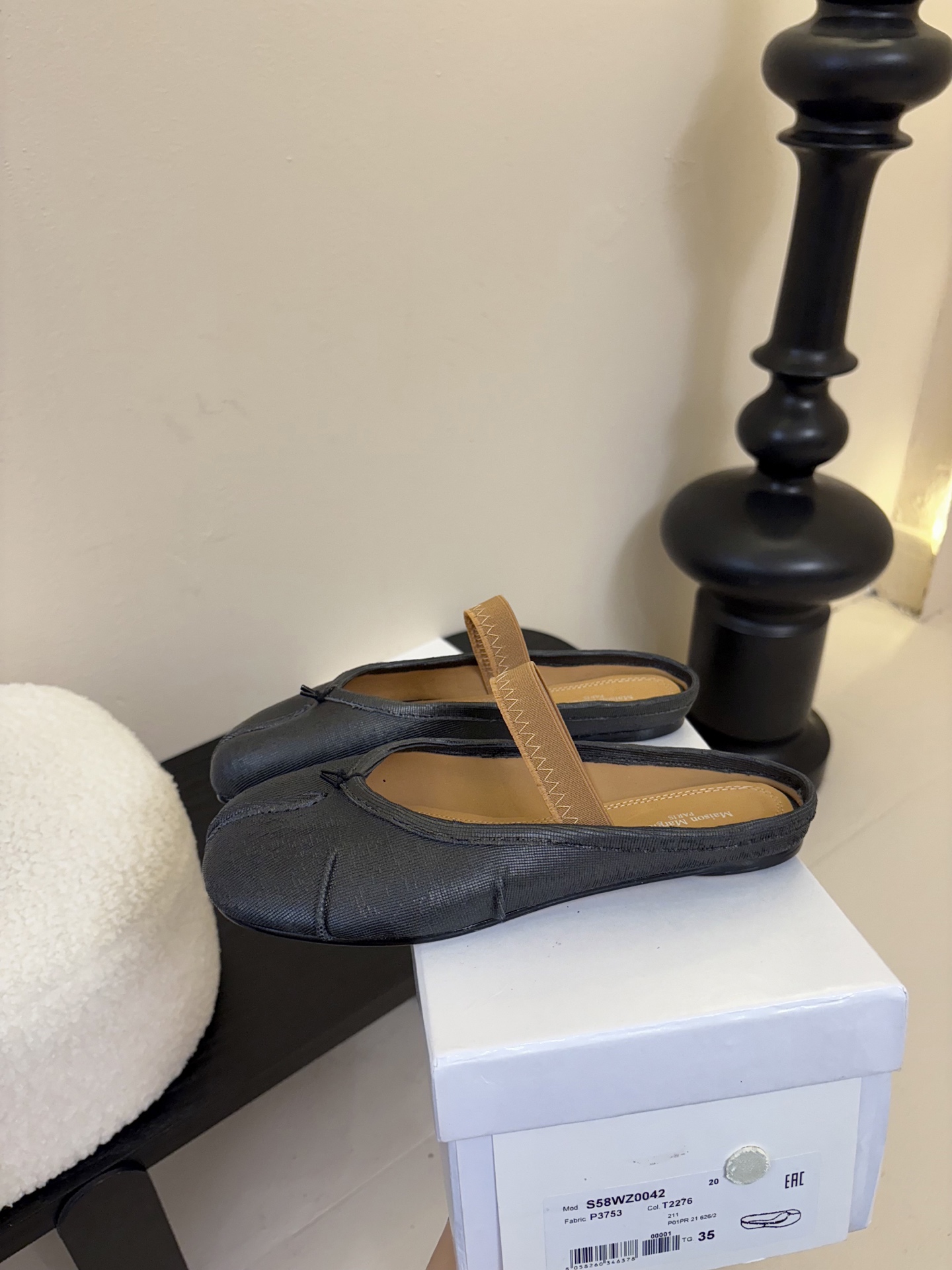 
代购级版 Maison Margiela·马吉拉 tabi褶皱芭蕾舞鞋

太火了！依旧保持的高水准出货