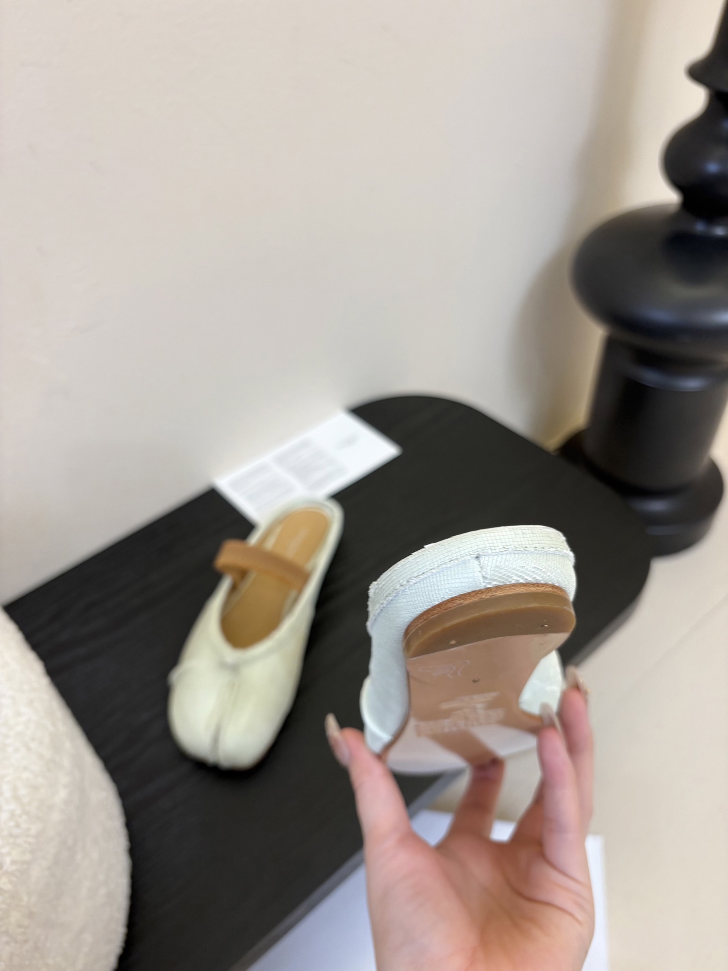 
代购级版 Maison Margiela·马吉拉 tabi褶皱芭蕾舞鞋

太火了！依旧保持的高水准出货