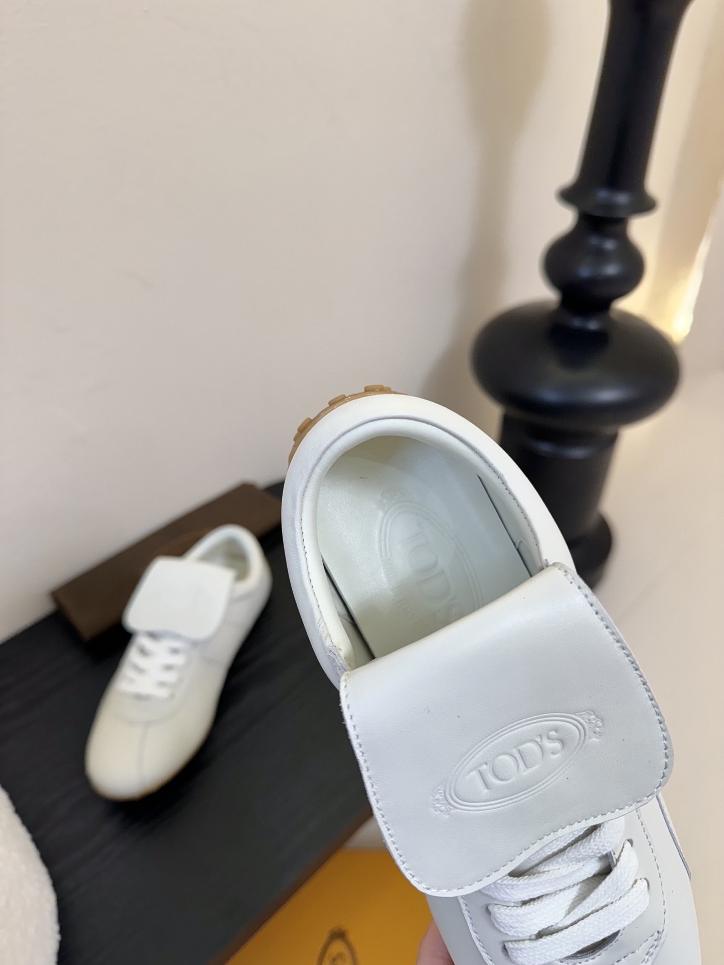 New German White Recreational Sneakers with Sheepskin Lining and Siltproof Soles: Sizes 35-39, 40-41 - 图片 8