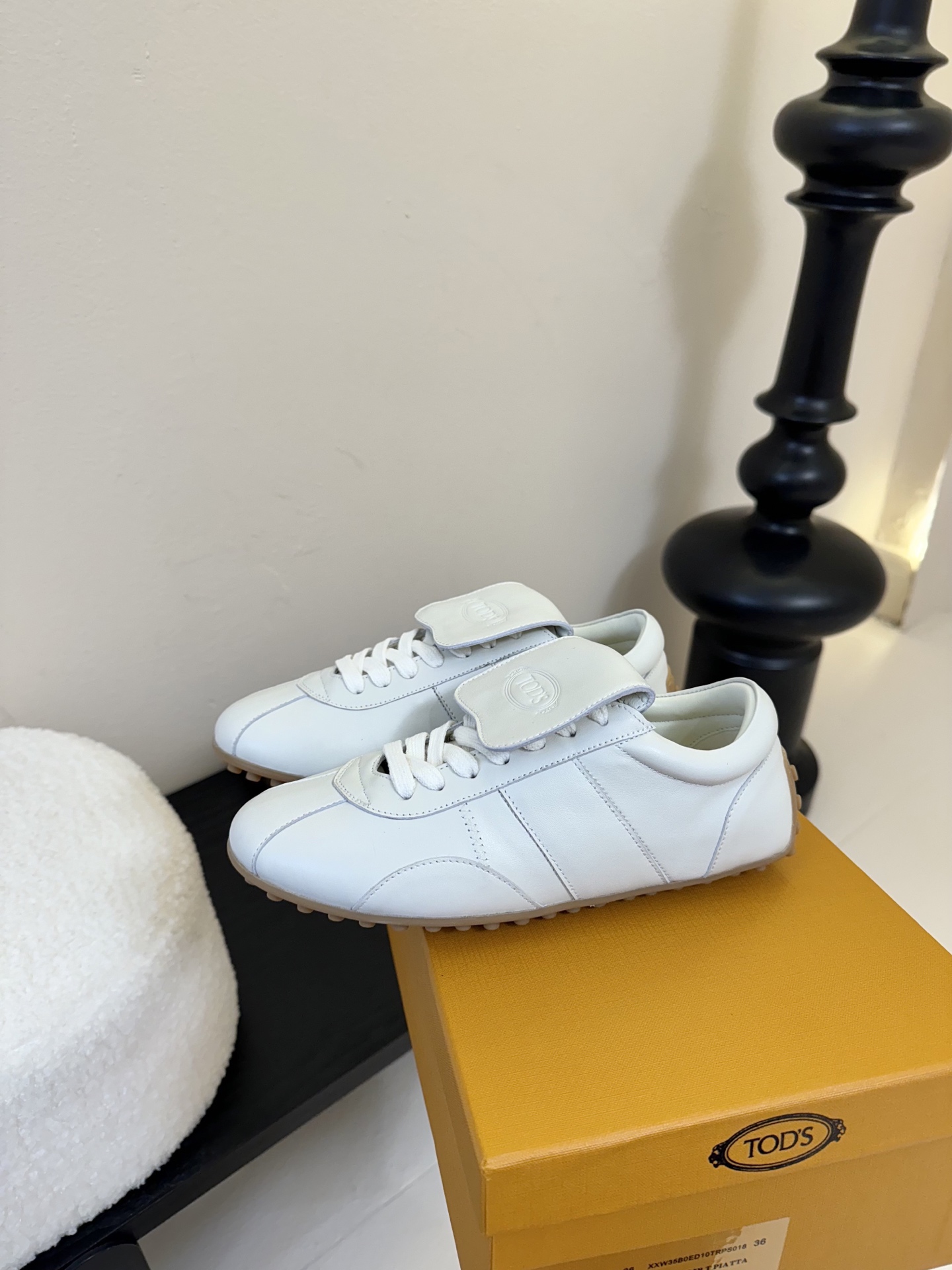 New German White Recreational Sneakers with Sheepskin Lining and Siltproof Soles: Sizes 35-39, 40-41 - 图片 5
