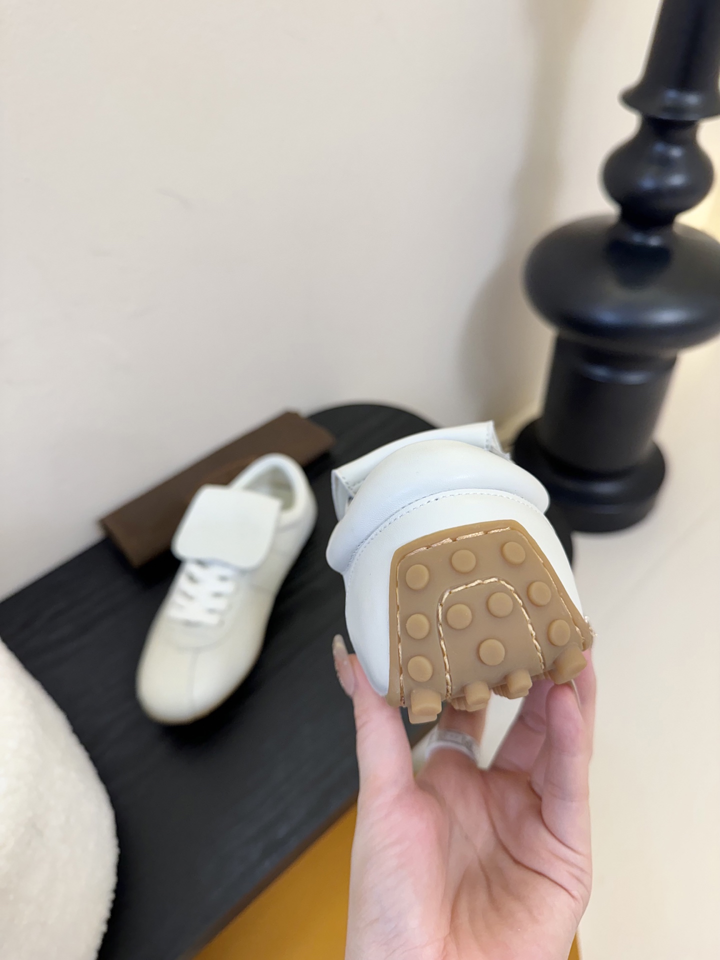 New German White Recreational Sneakers with Sheepskin Lining and Siltproof Soles: Sizes 35-39, 40-41 - 图片 7