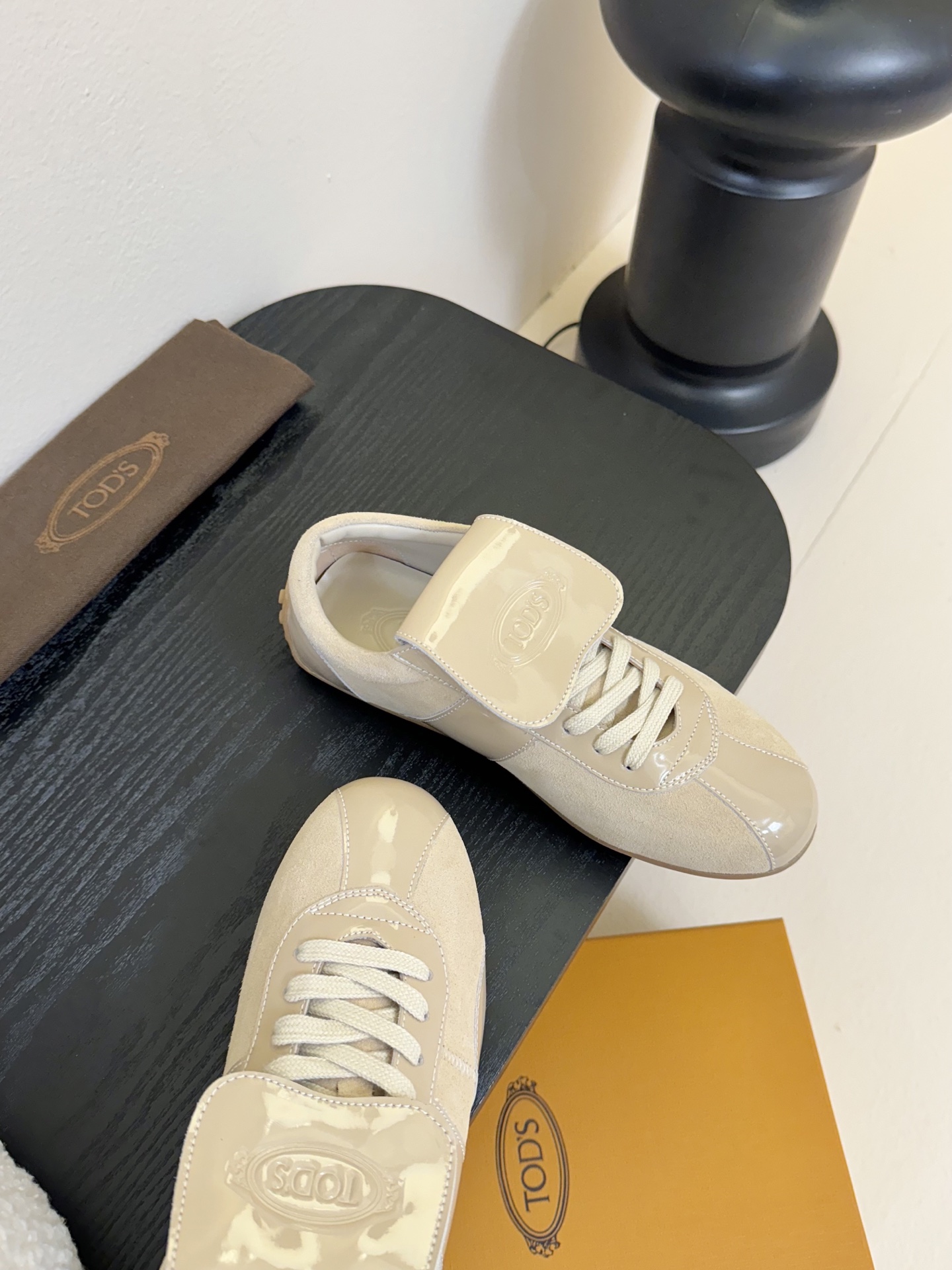 New German White Recreational Sneakers with Sheepskin Lining and Siltproof Soles: Size 35-39, 40-41 - 图片 4