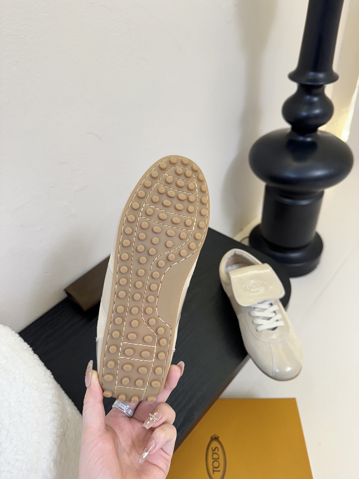 New German White Recreational Sneakers with Sheepskin Lining and Siltproof Soles: Size 35-39, 40-41 - 图片 9