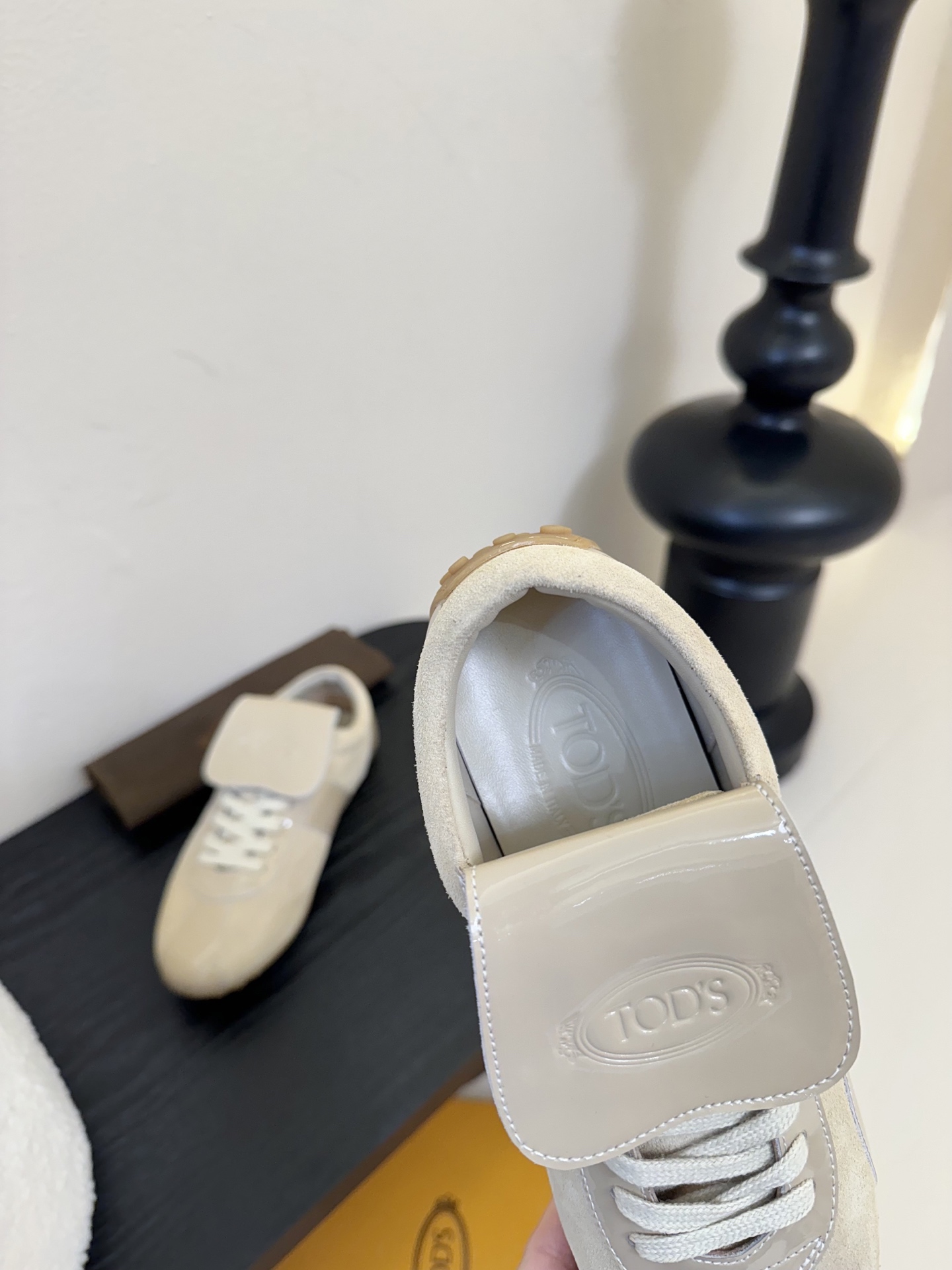 New German White Recreational Sneakers with Sheepskin Lining and Siltproof Soles: Size 35-39, 40-41 - 图片 8