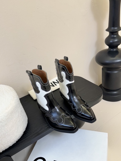 GANNI Western Cowboy Boots for Women, Retro Black and White Leather Boots 1 GANNI Western Cowboy Boots for Women, Retro Black and White Leather Boots
