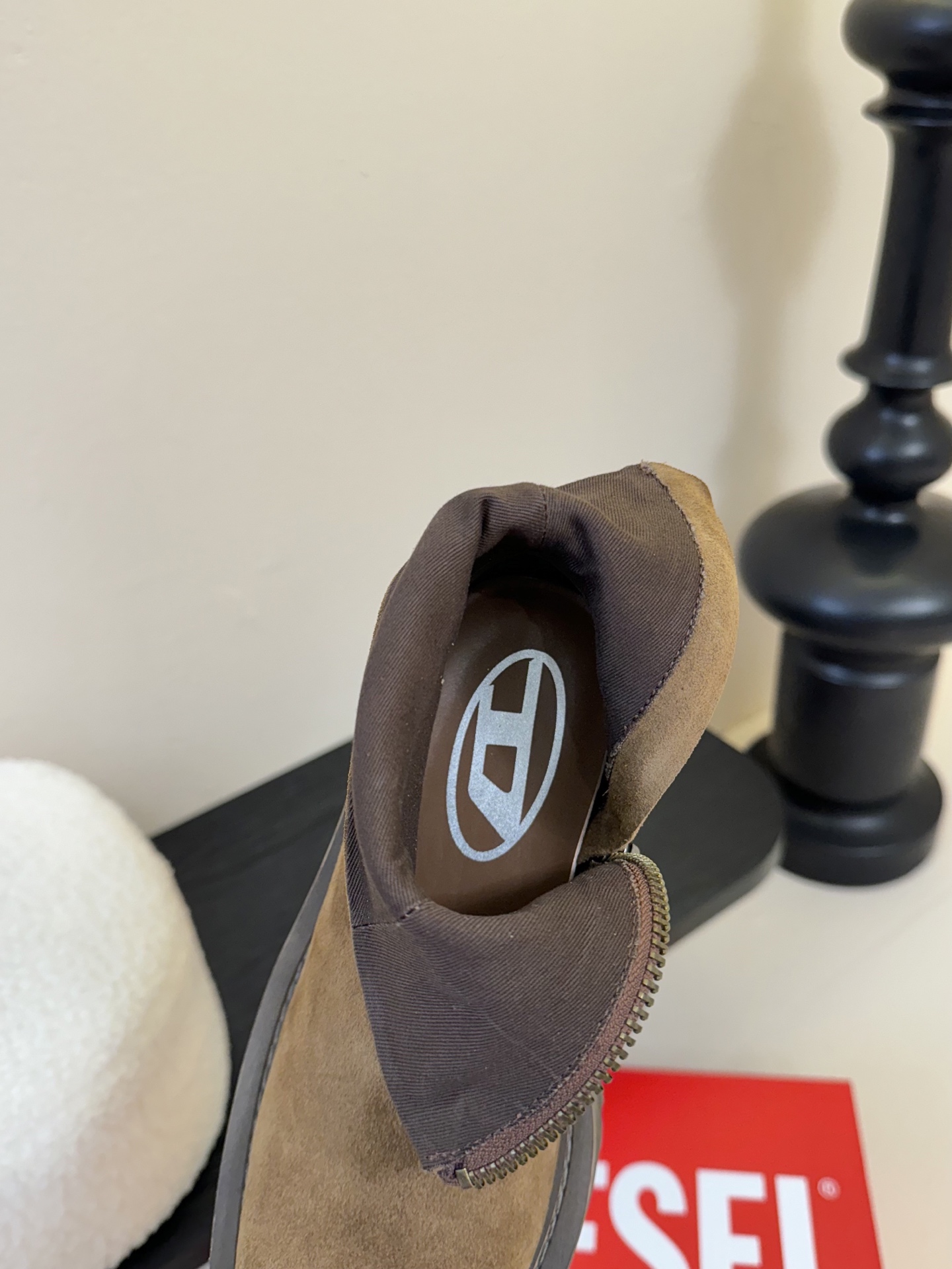 Fashion Rebels: DIESEI Oval D 25AW Knight Boots Review - 图片 7