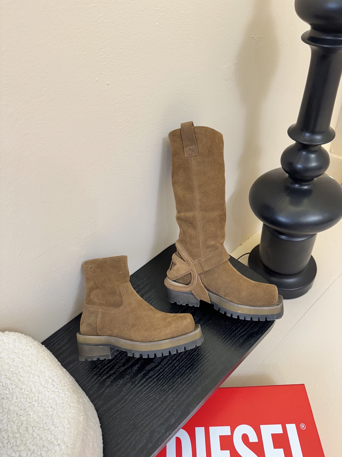 Fashion Rebels: DIESEI Oval D 25AW Knight Boots Review - 图片 5