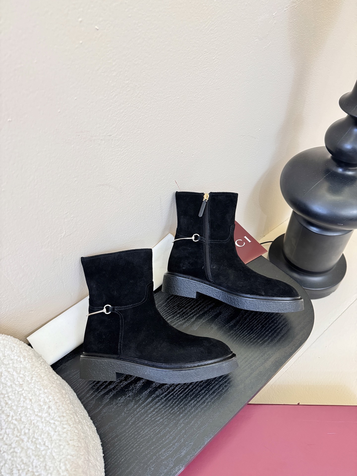 GUCCI 古驰最新走秀款长靴中靴系列[勾引]顶级代购品质 进口丝光绒皮长靴[礼物]做工与原版一致！鞋面