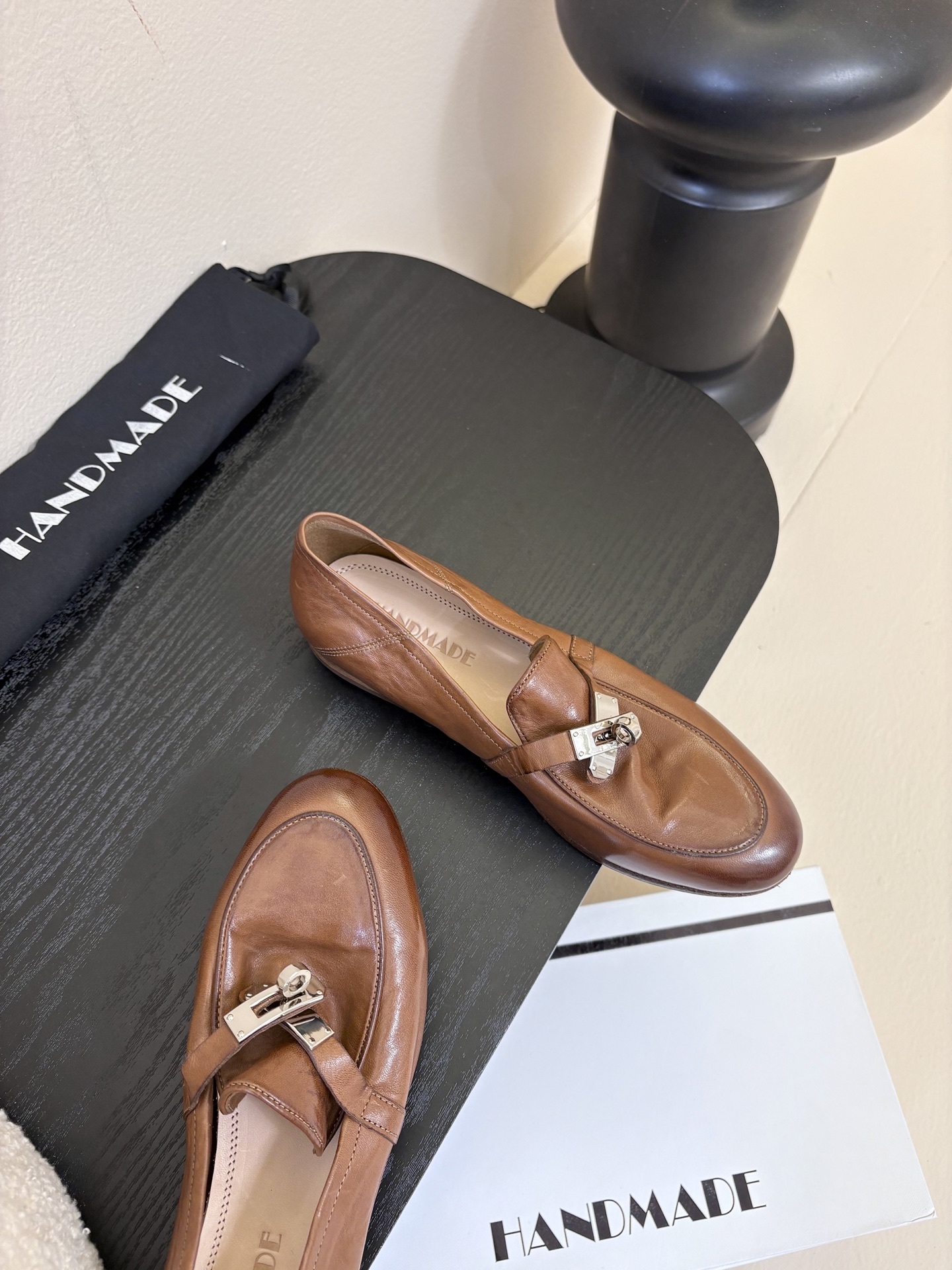 顶级HANDMADE独家新品最高版本买手代购1:1完美复刻 平底凉鞋单鞋原版开模真皮鞋底 原版套楦鞋型很
