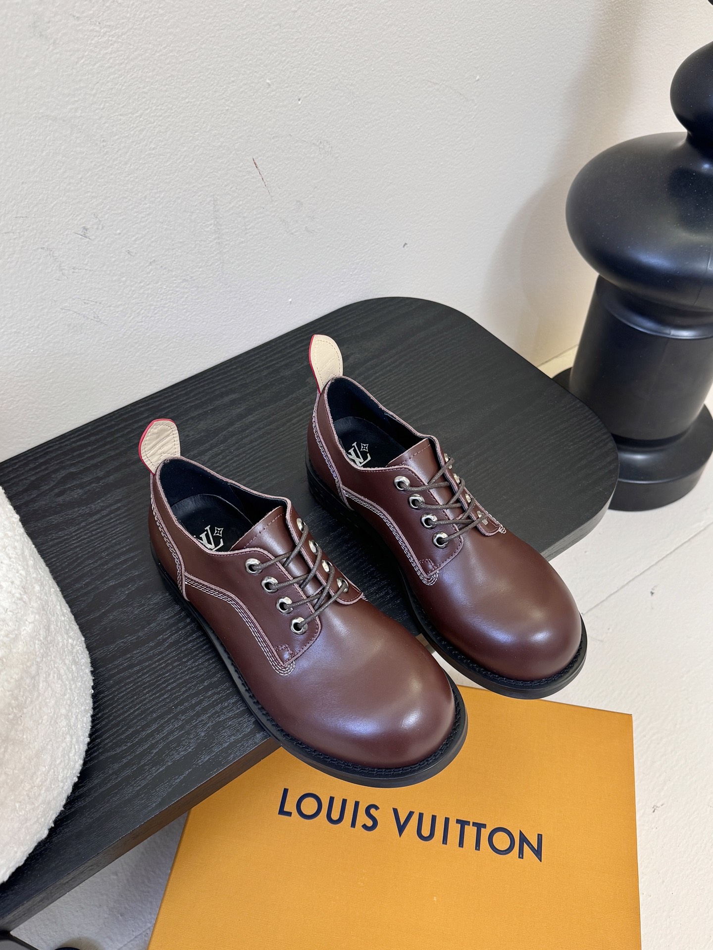 Louis vuiteeon LV 25/ 秋季新款 BUBBLE 系带鞋男士厚底小皮鞋马丁靴LV Bu