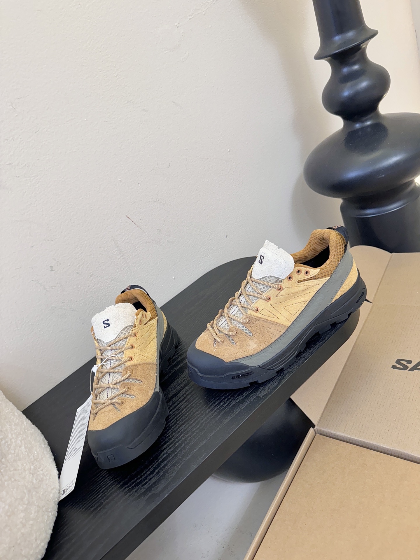 Salomo*25SS新款Aero Glide3 Grvl跑鞋Salomon 的产品以卓越的品质和独特的