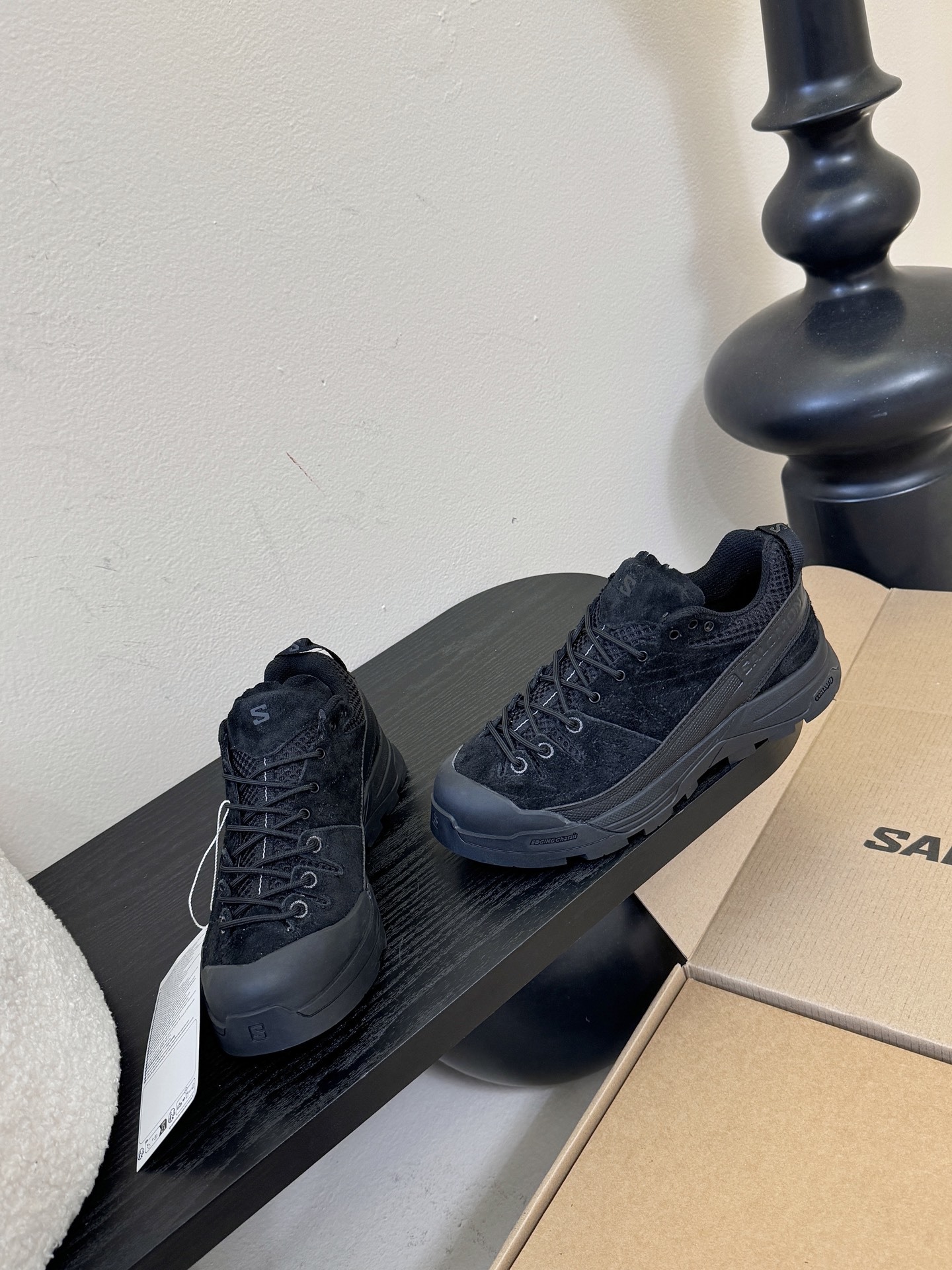 Salomo*25SS新款Aero Glide3 Grvl跑鞋Salomon 的产品以卓越的品质和独特的