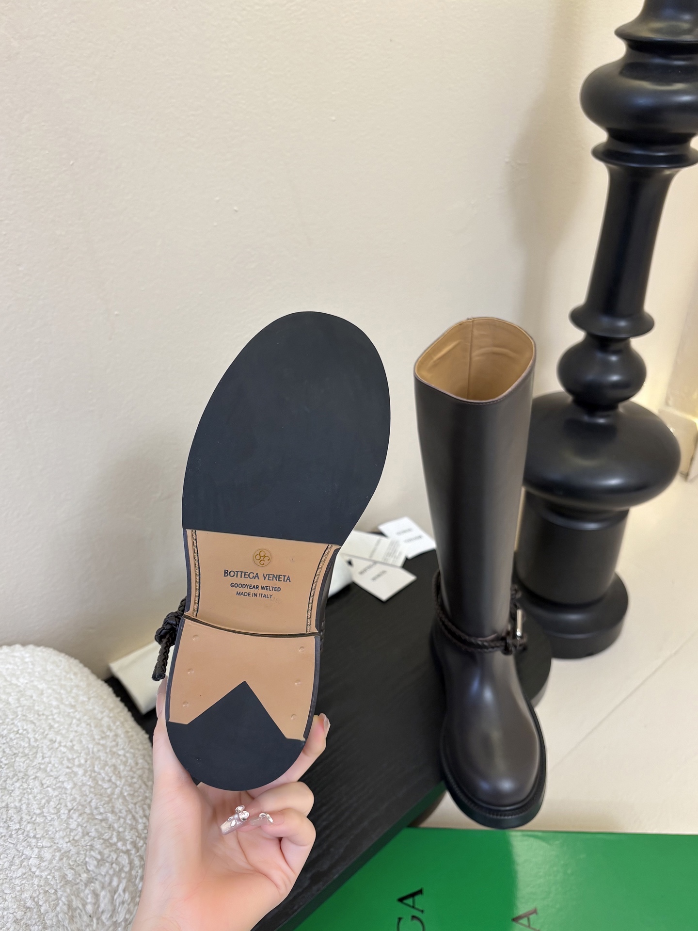 Bottega Veneta BV一脚蹬时尚 短靴 骑士靴太酷了 一眼就爱上，这双绳结靴必须锁死经典绳结