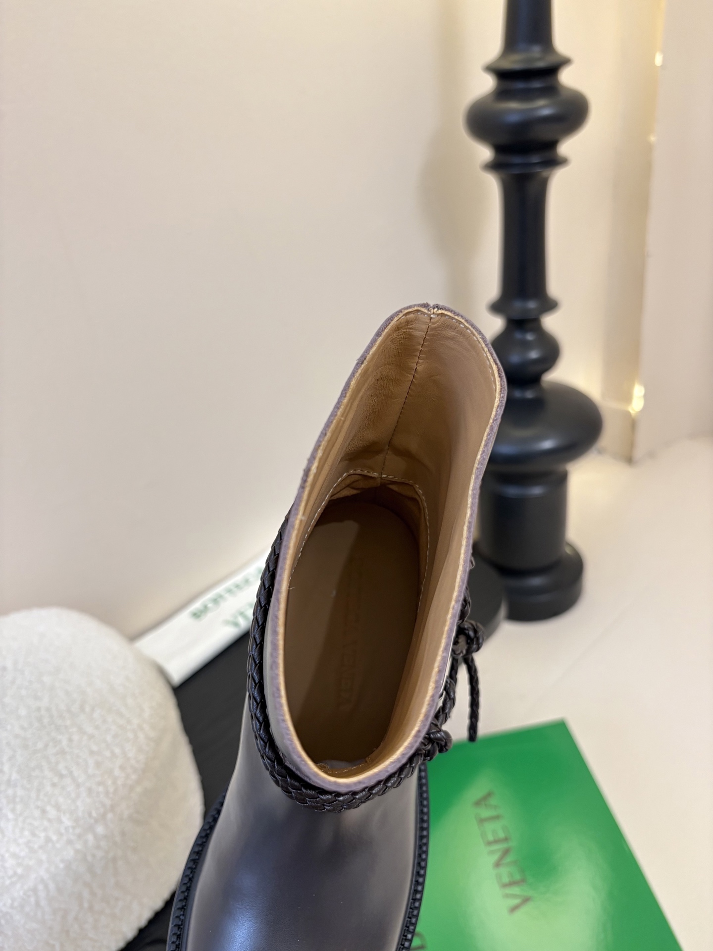 Bottega Veneta BV一脚蹬时尚 短靴 骑士靴太酷了 一眼就爱上，这双绳结靴必须锁死经典绳结