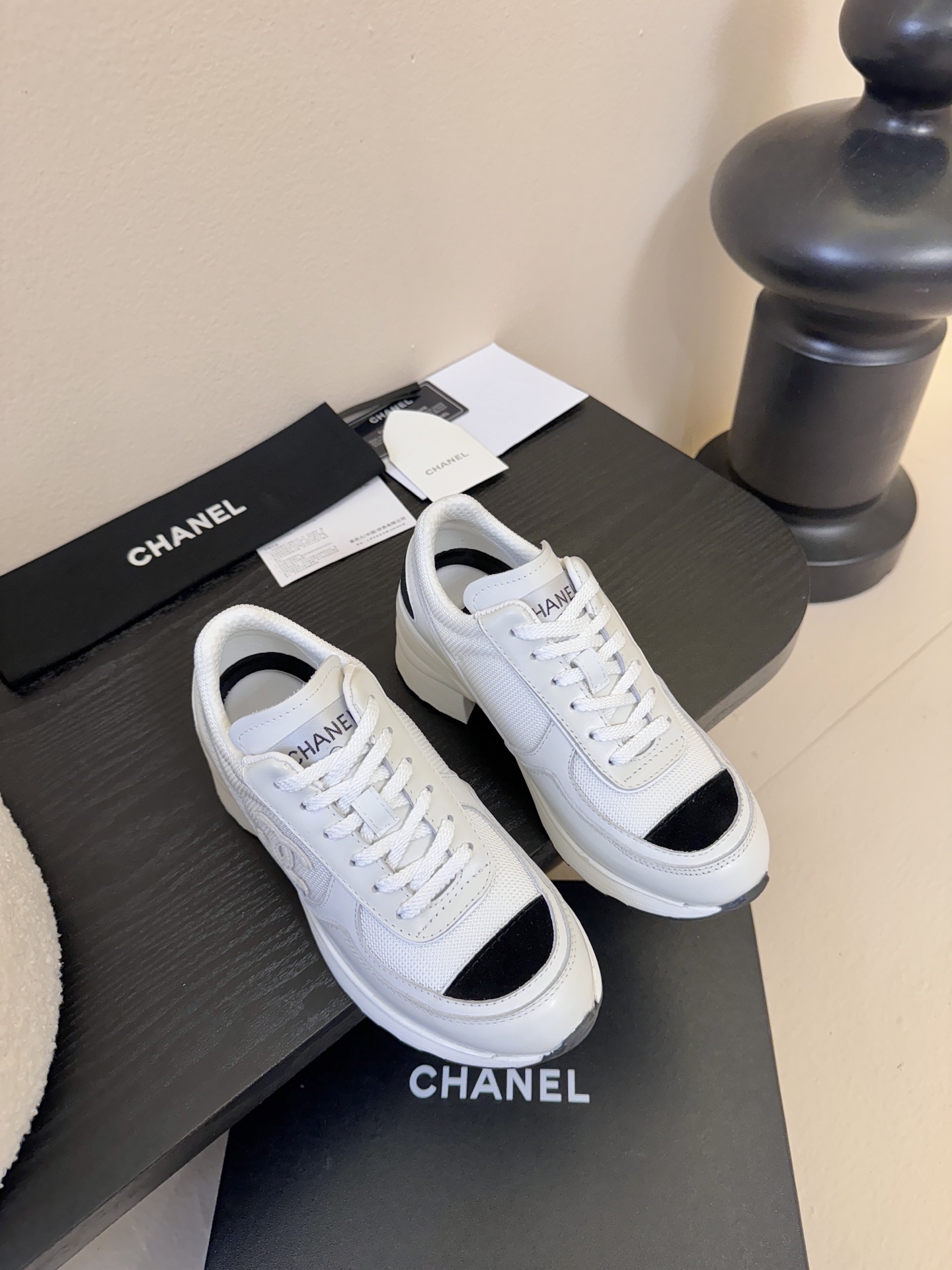 Chanl 香奈儿25k秋冬新款高跟拼色休闲运动鞋 奇奇怪怪 丑萌丑萌 专柜断货王 各大博主社交日推款，