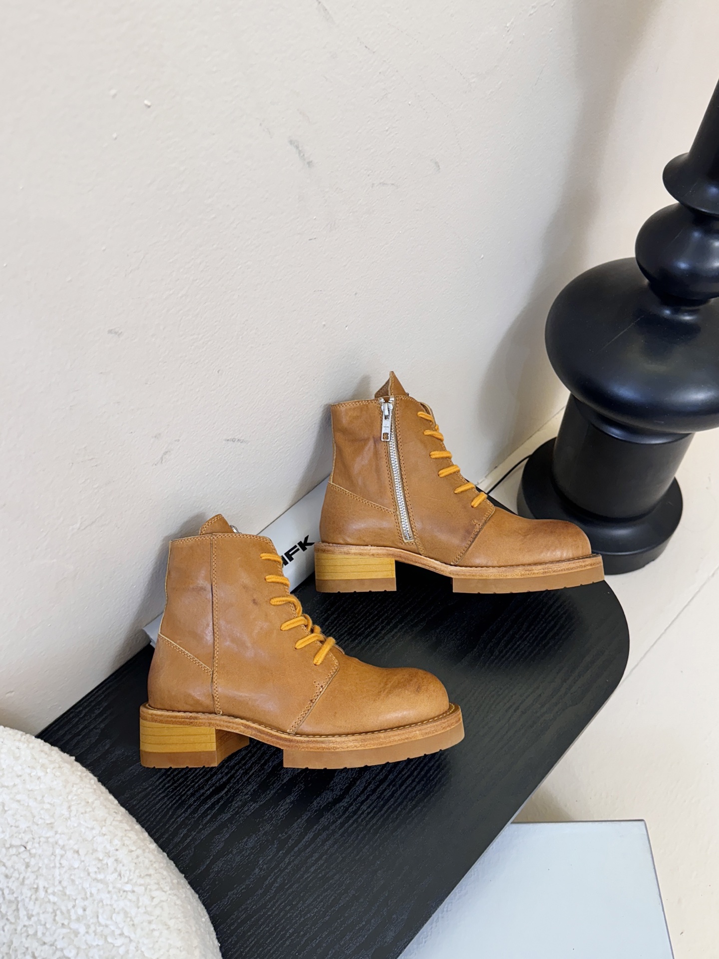 SMF* 野性起源固特异中筒靴RAGE野性手工的鞋履系列，传承延续经典鞋履制造工艺，从材料制作与挑选出发