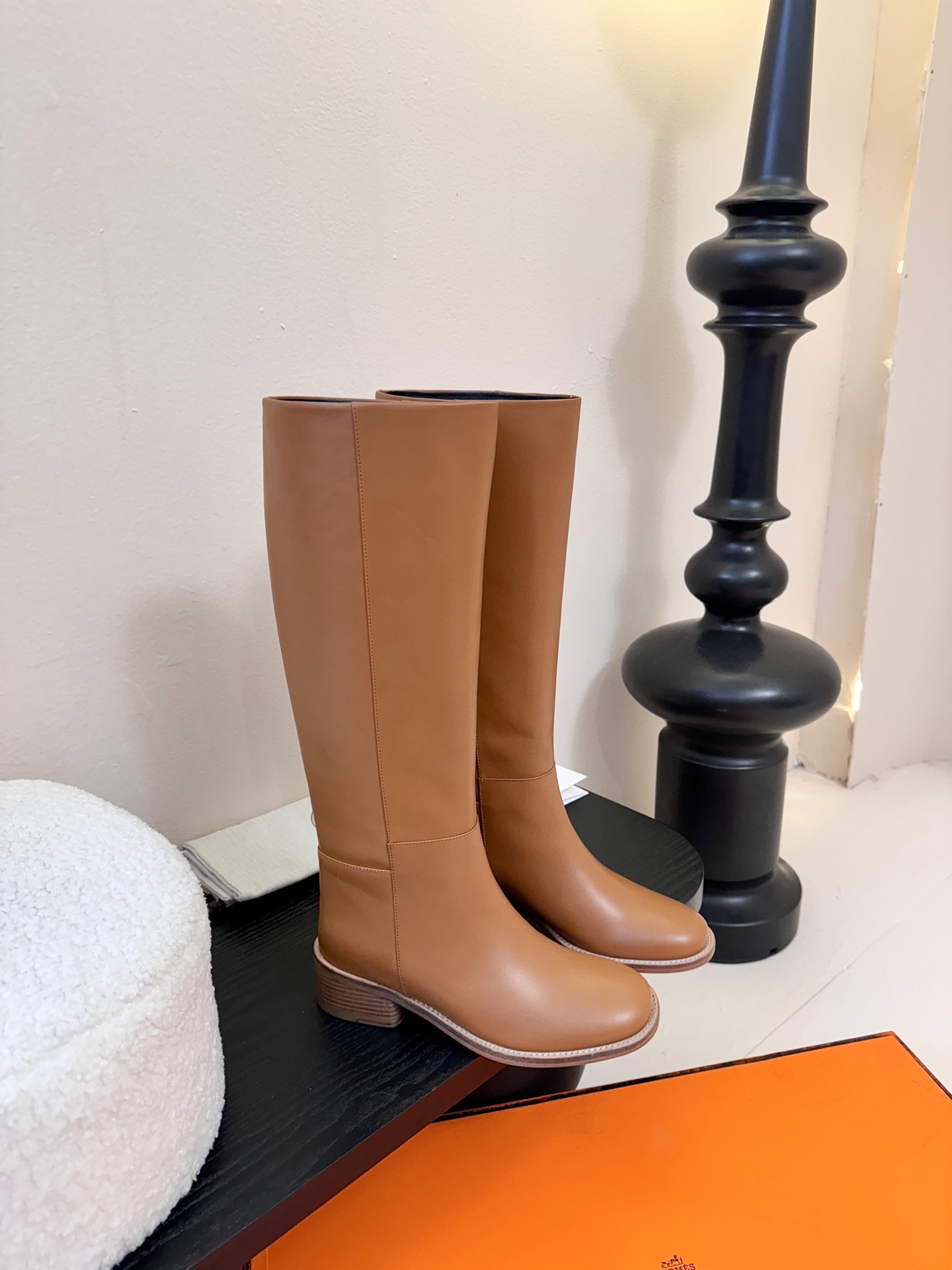 爱马H*ermès最高版Kelly Jumping锁扣骑士靴网红必备款！超级重磅的一款经典靴。▫️专柜原