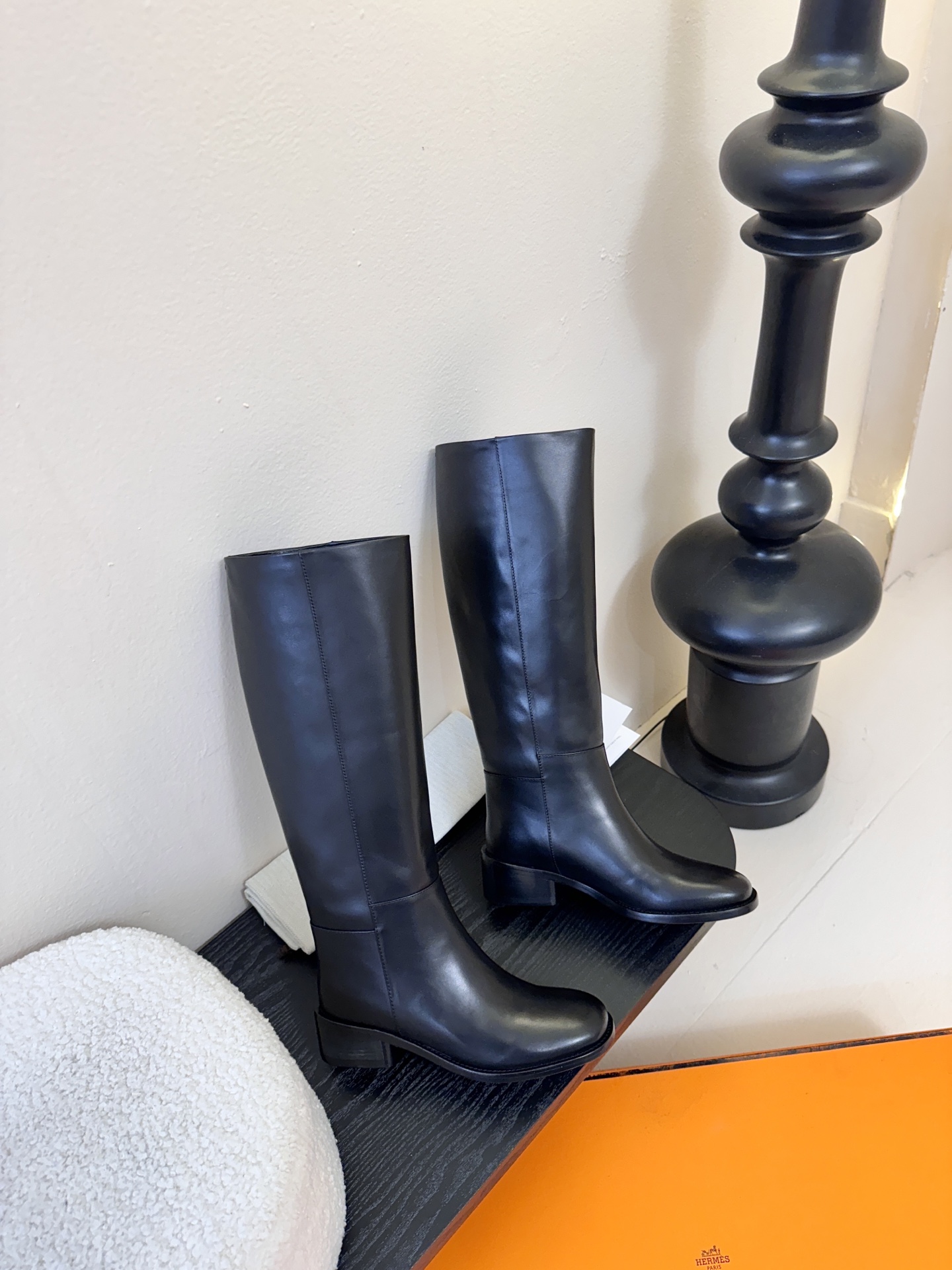 爱马H*ermès最高版Kelly Jumping锁扣骑士靴网红必备款！超级重磅的一款经典靴。▫️专柜原