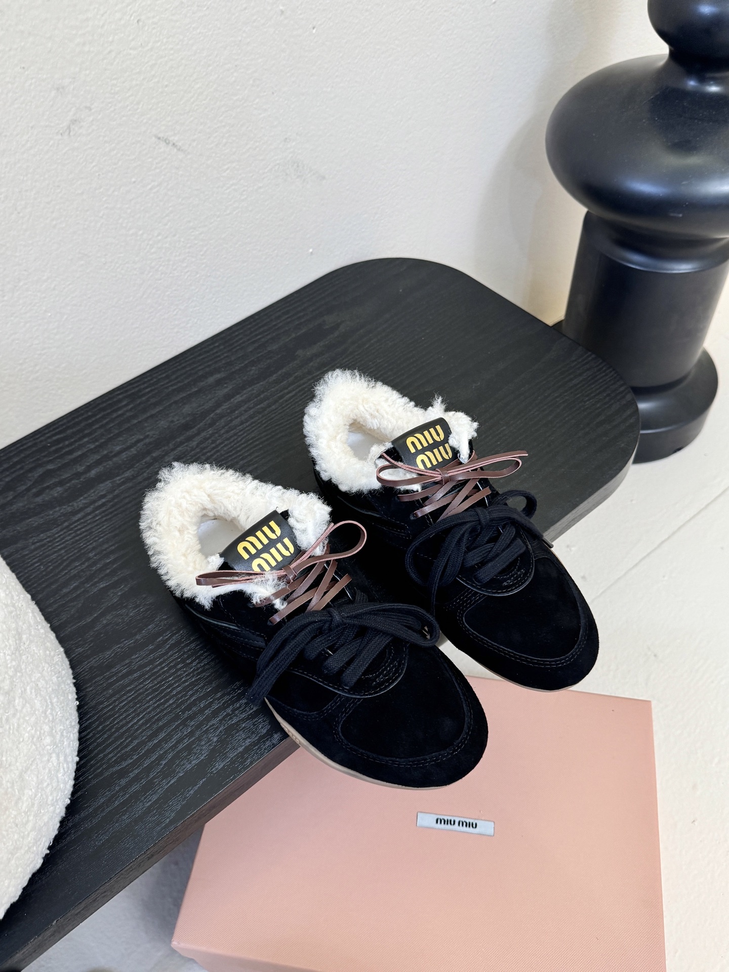 毛里miumiu x New Balanc* 运动鞋独家新增色 新增网面太爱了 双鞋带的设计 鞋带注意！