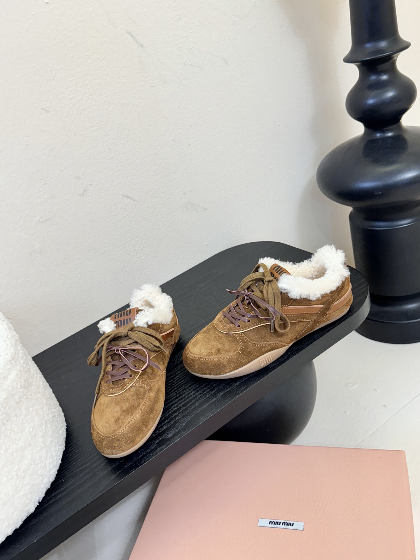 毛里miumiu x New Balanc* 运动鞋独家新增色 新增网面太爱了 双鞋带的设计 鞋带注意！