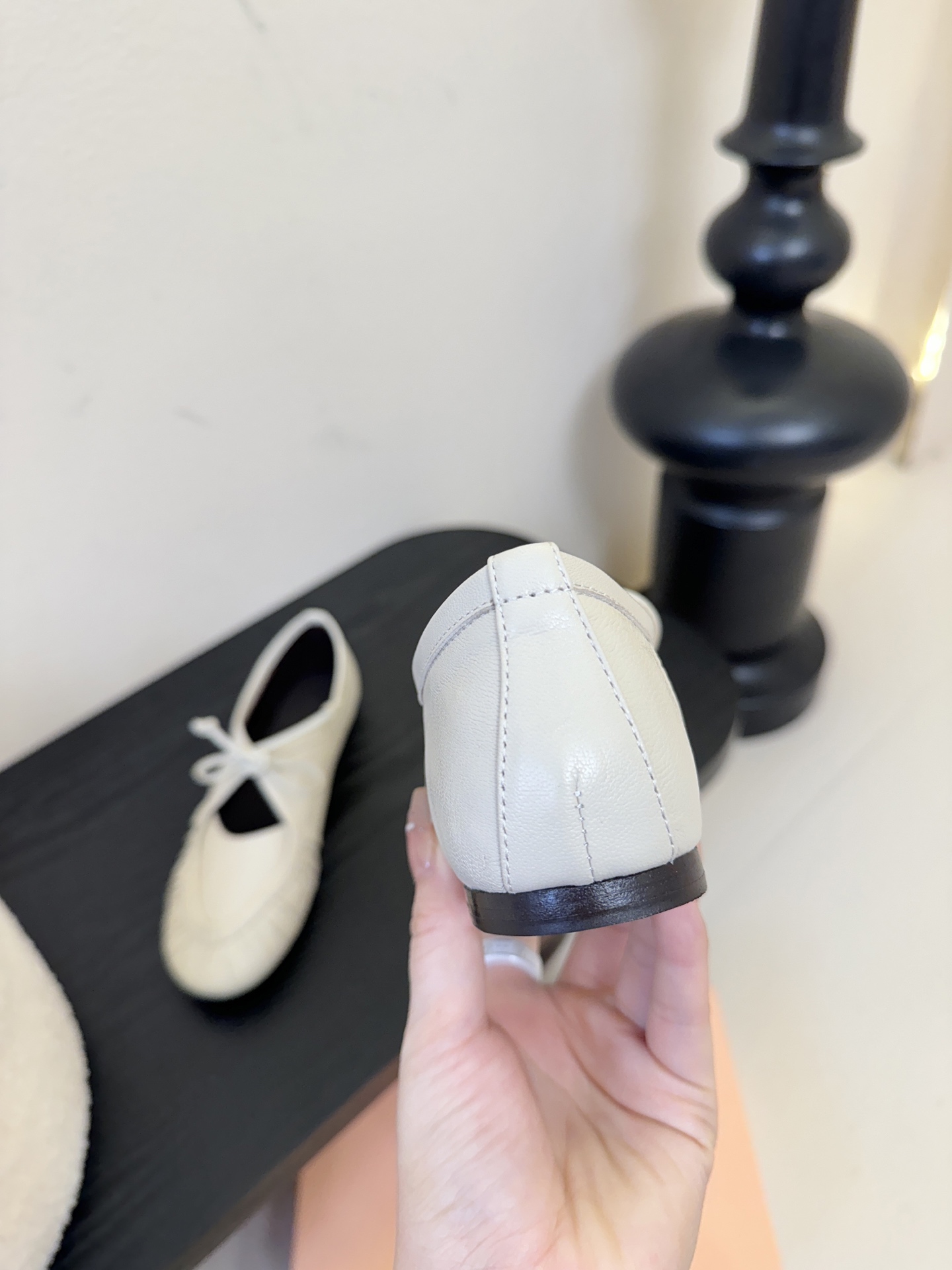 HEREU｜西班牙小众品牌新款 ，高端品质，褶皱蝴蝶结圆头玛丽珍平底单鞋跳舞鞋，鞋子超级柔软，上脚美美哒