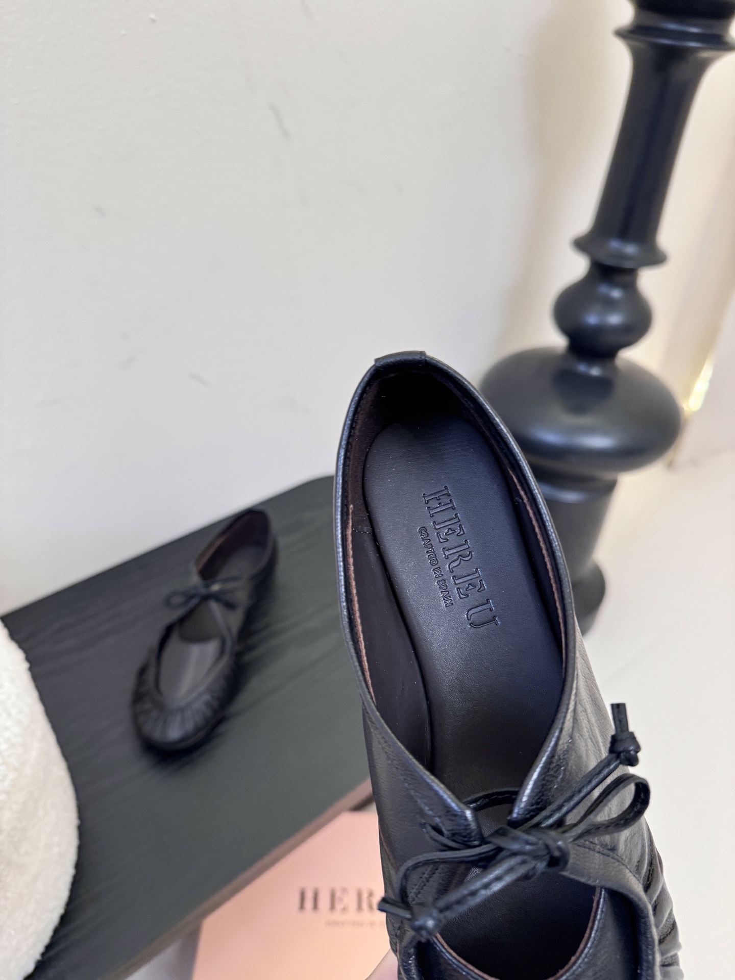 HEREU｜西班牙小众品牌新款 ，高端品质，褶皱蝴蝶结圆头玛丽珍平底单鞋跳舞鞋，鞋子超级柔软，上脚美美哒