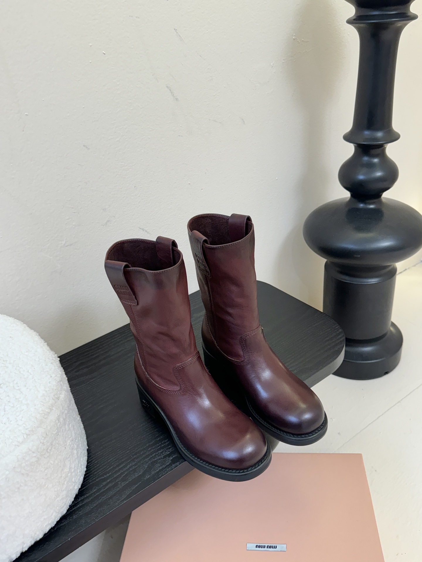 Miumiu谬谬朋克风秋冬机车造型长靴松弛感限量走秀款一双封神复古骑士靴切尔西短靴🤩怎么穿都好看今夏时髦