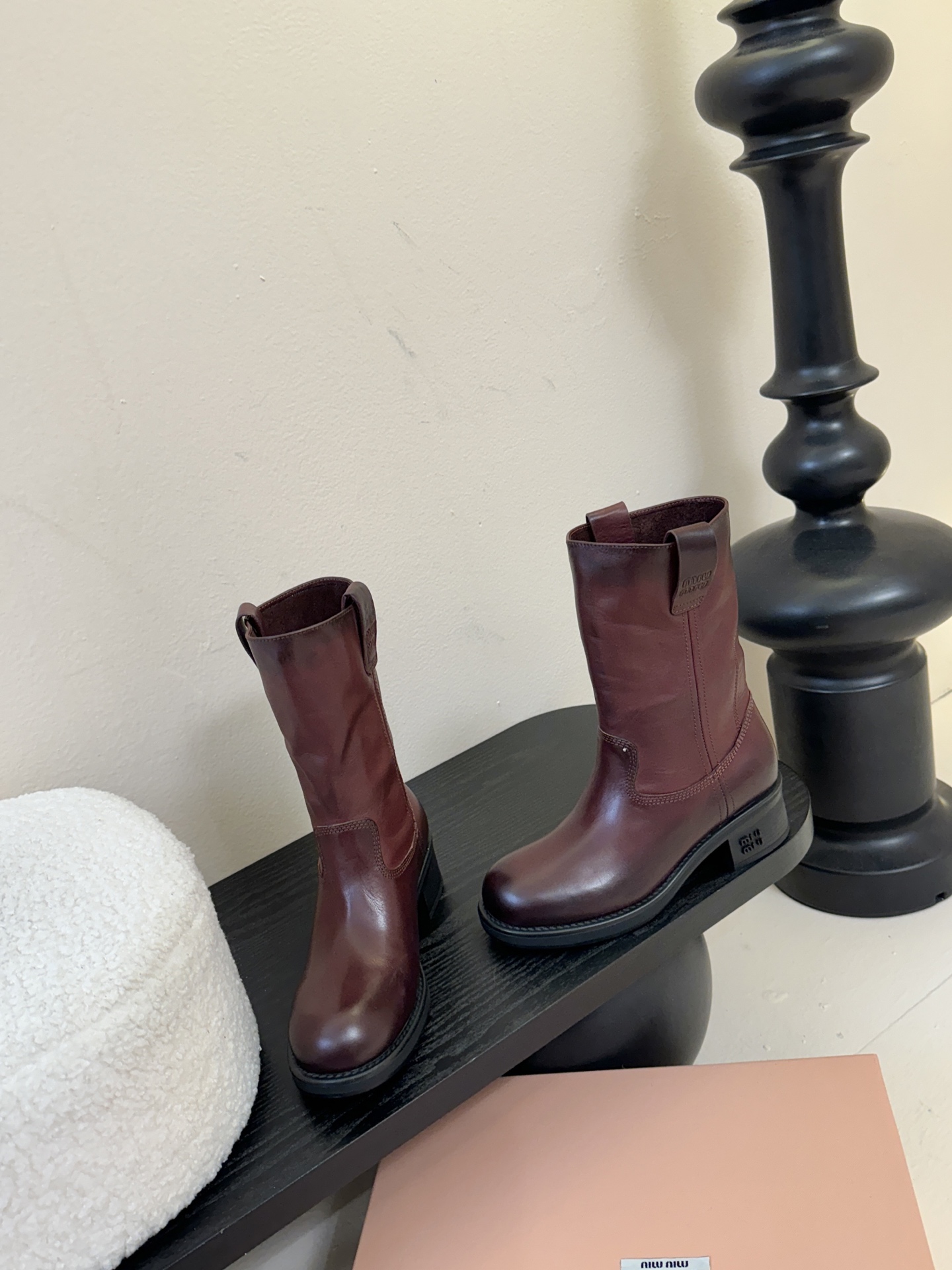 Miumiu谬谬朋克风秋冬机车造型长靴松弛感限量走秀款一双封神复古骑士靴切尔西短靴🤩怎么穿都好看今夏时髦