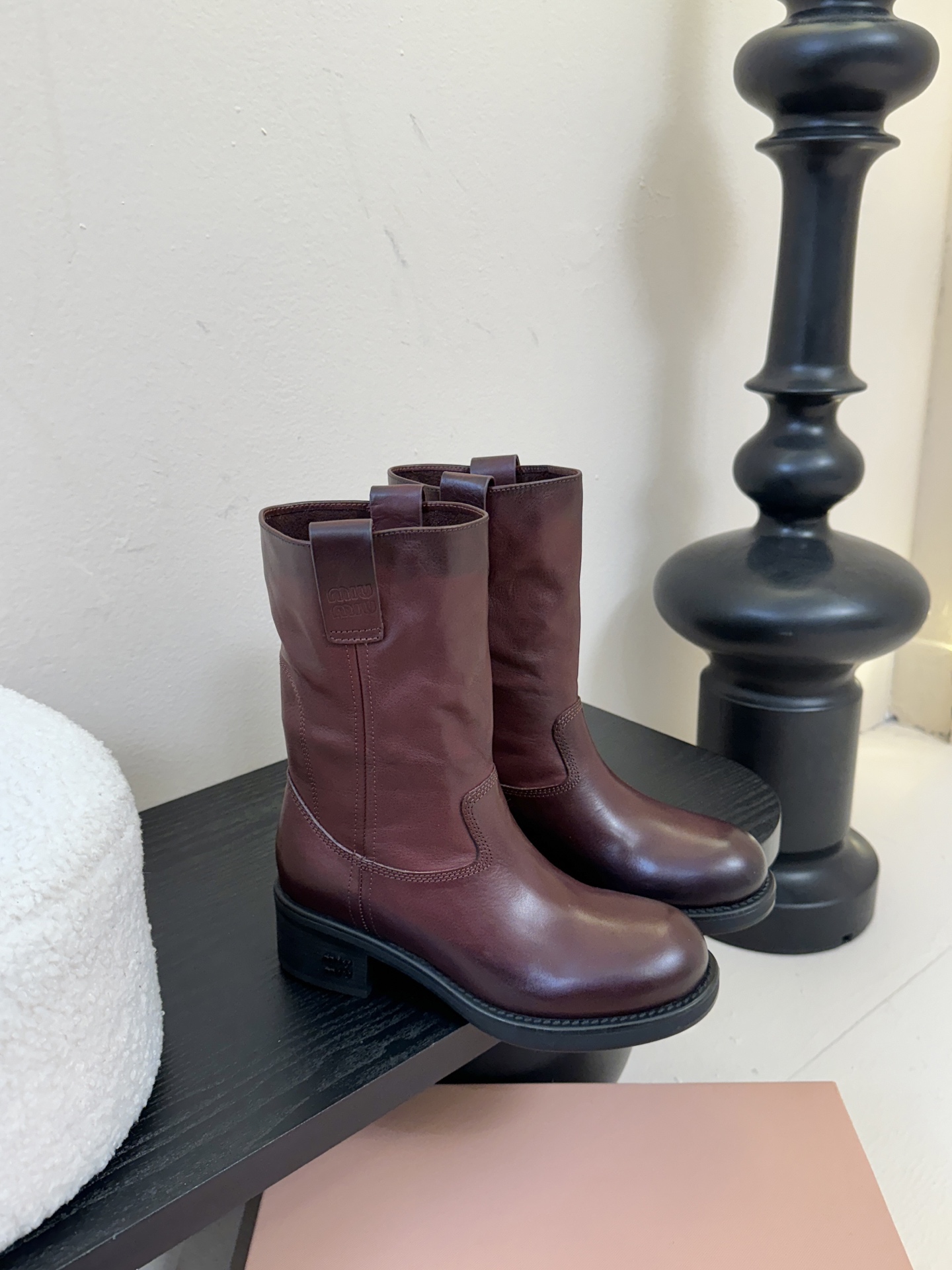 Miumiu谬谬朋克风秋冬机车造型长靴松弛感限量走秀款一双封神复古骑士靴切尔西短靴🤩怎么穿都好看今夏时髦