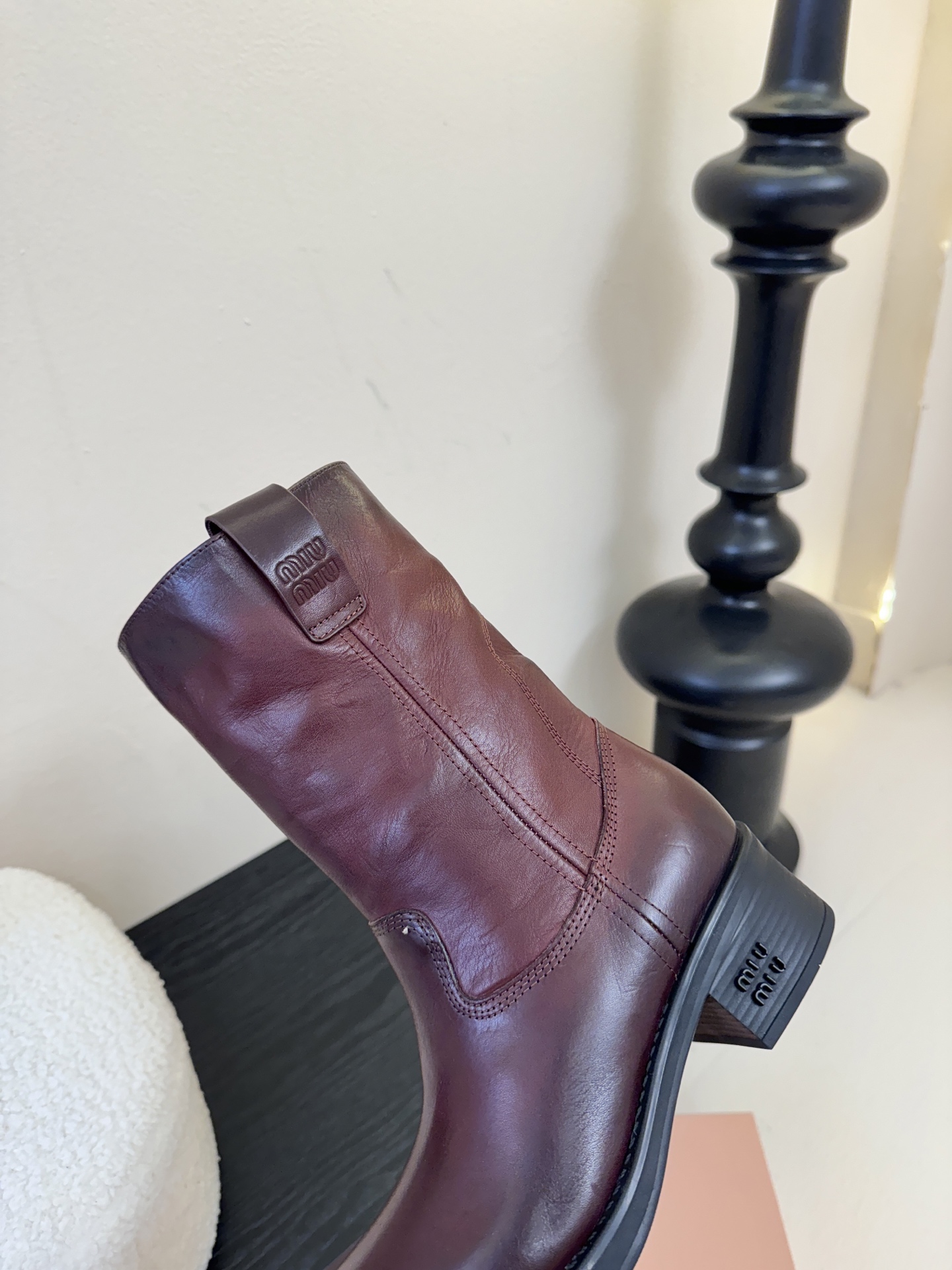 Miumiu谬谬朋克风秋冬机车造型长靴松弛感限量走秀款一双封神复古骑士靴切尔西短靴🤩怎么穿都好看今夏时髦