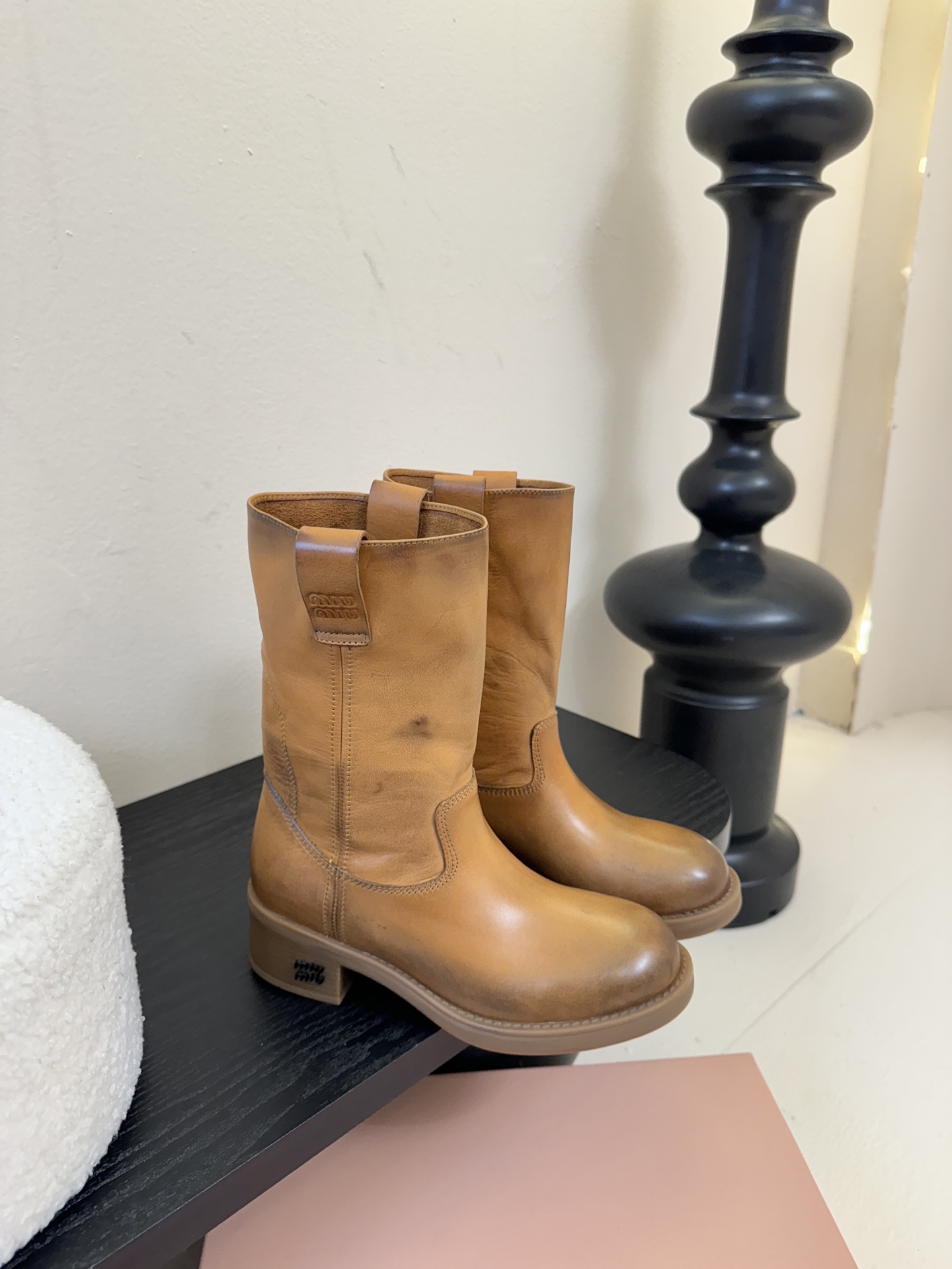 Miumiu谬谬朋克风秋冬机车造型长靴松弛感限量走秀款一双封神复古骑士靴切尔西短靴🤩怎么穿都好看今夏时髦