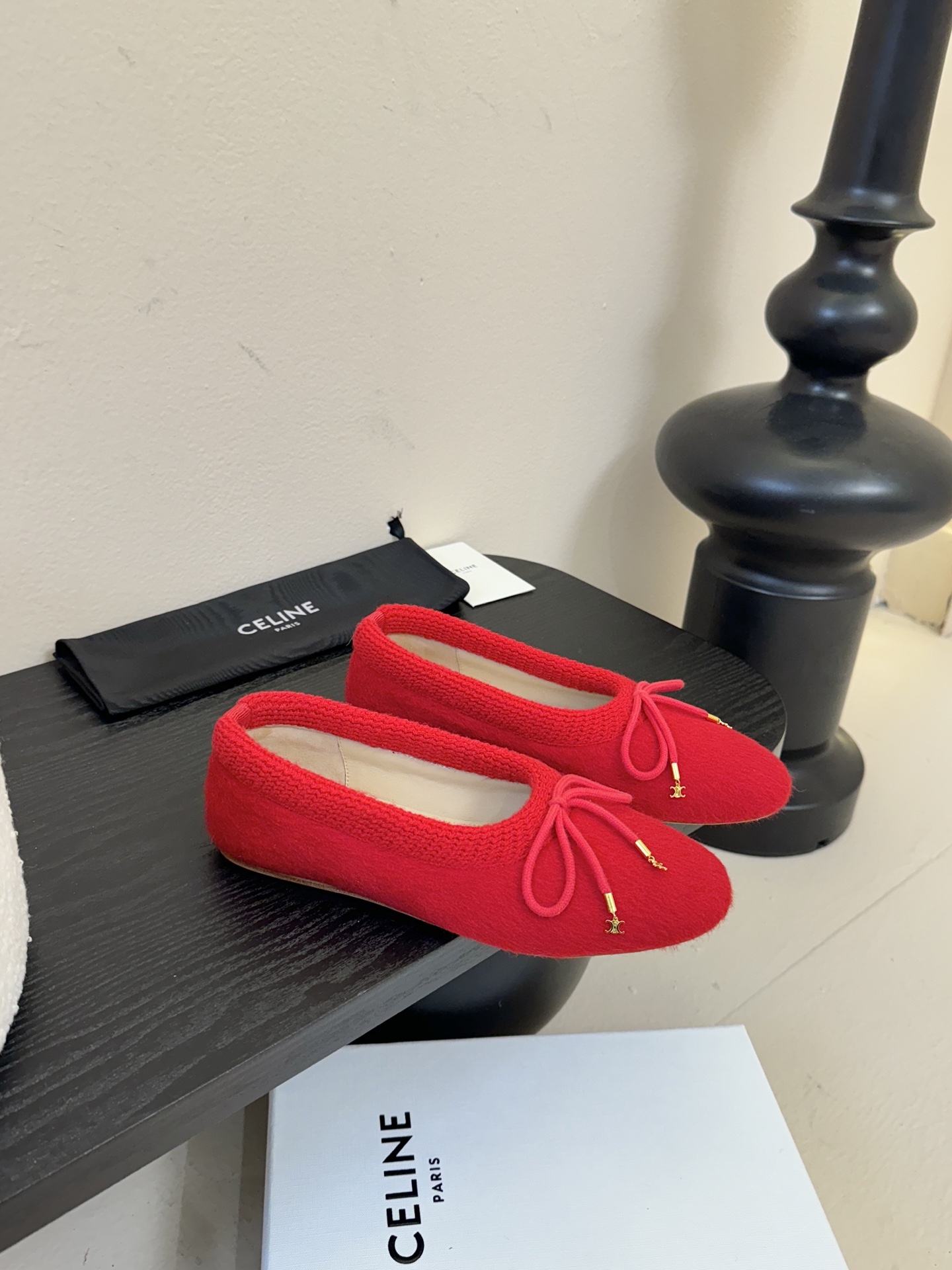 CELINE*赛琳F018 2025ss新款玛丽珍平底乐福鞋单鞋网红爆款来袭！各大网红抢先体验、Celi