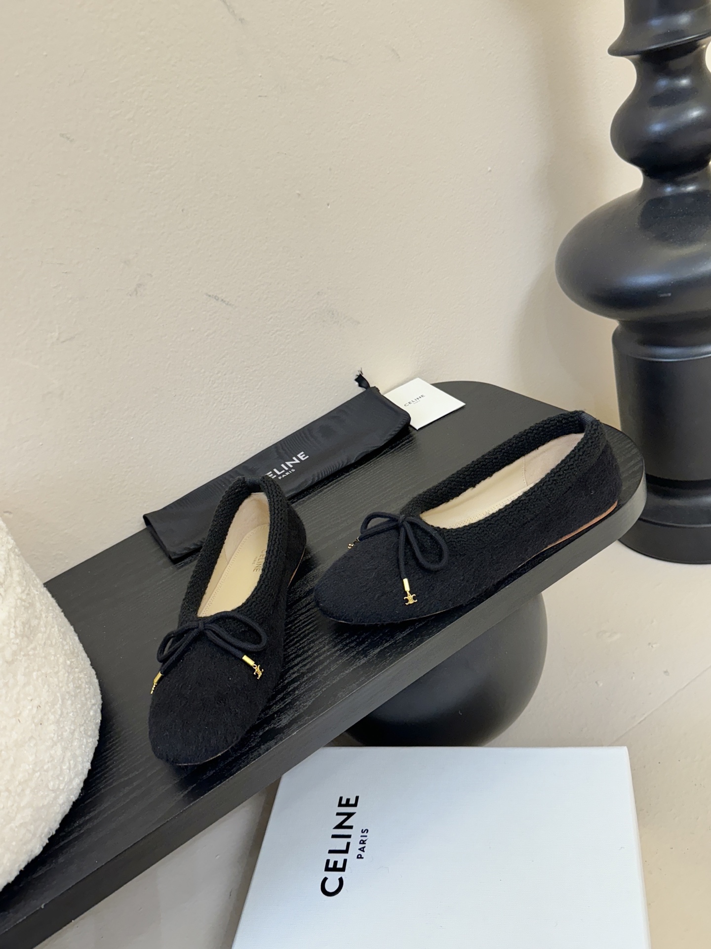 CELINE*赛琳F018 2025ss新款玛丽珍平底乐福鞋单鞋网红爆款来袭！各大网红抢先体验、Celi