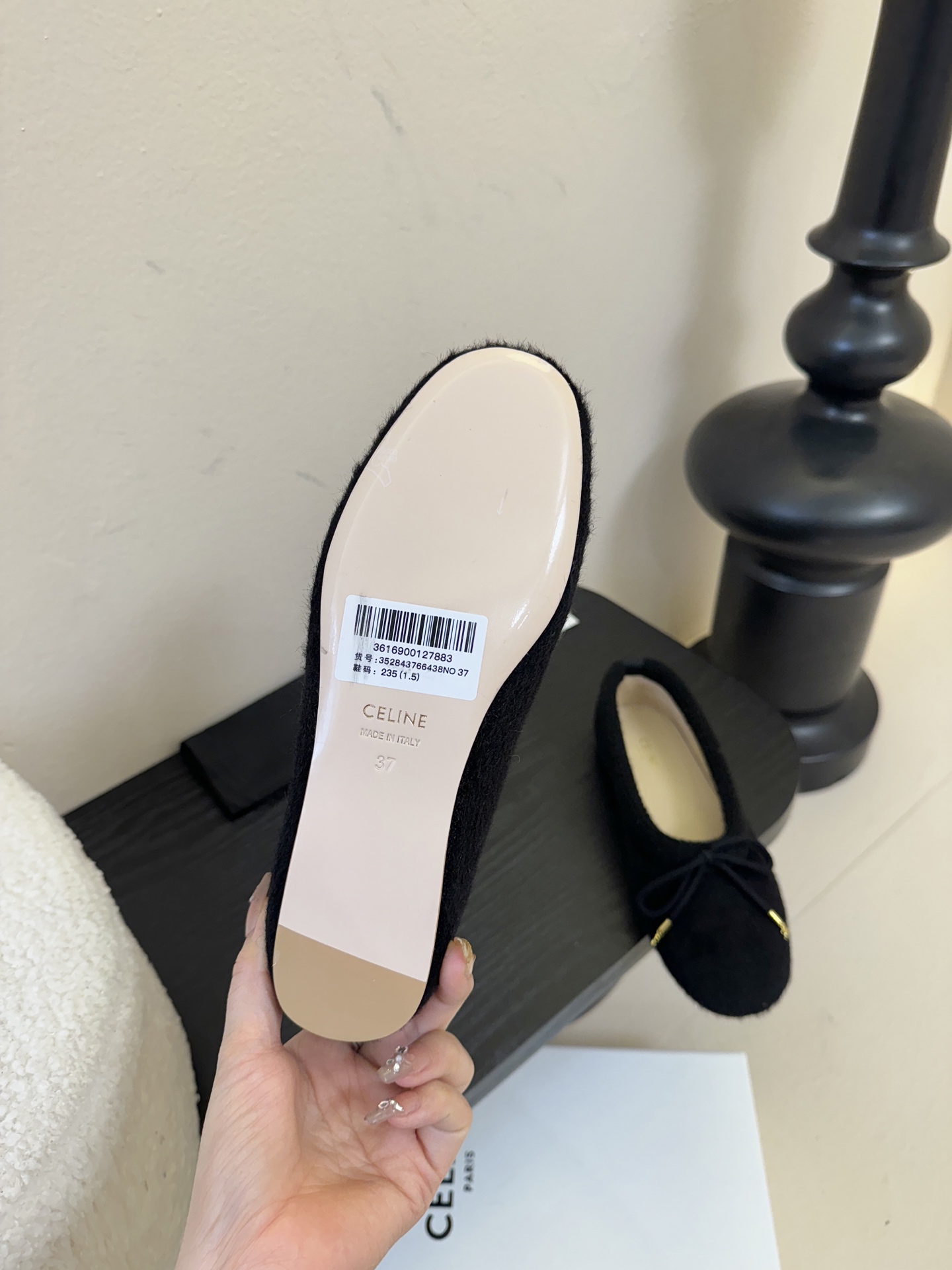 CELINE*赛琳F018 2025ss新款玛丽珍平底乐福鞋单鞋网红爆款来袭！各大网红抢先体验、Celi