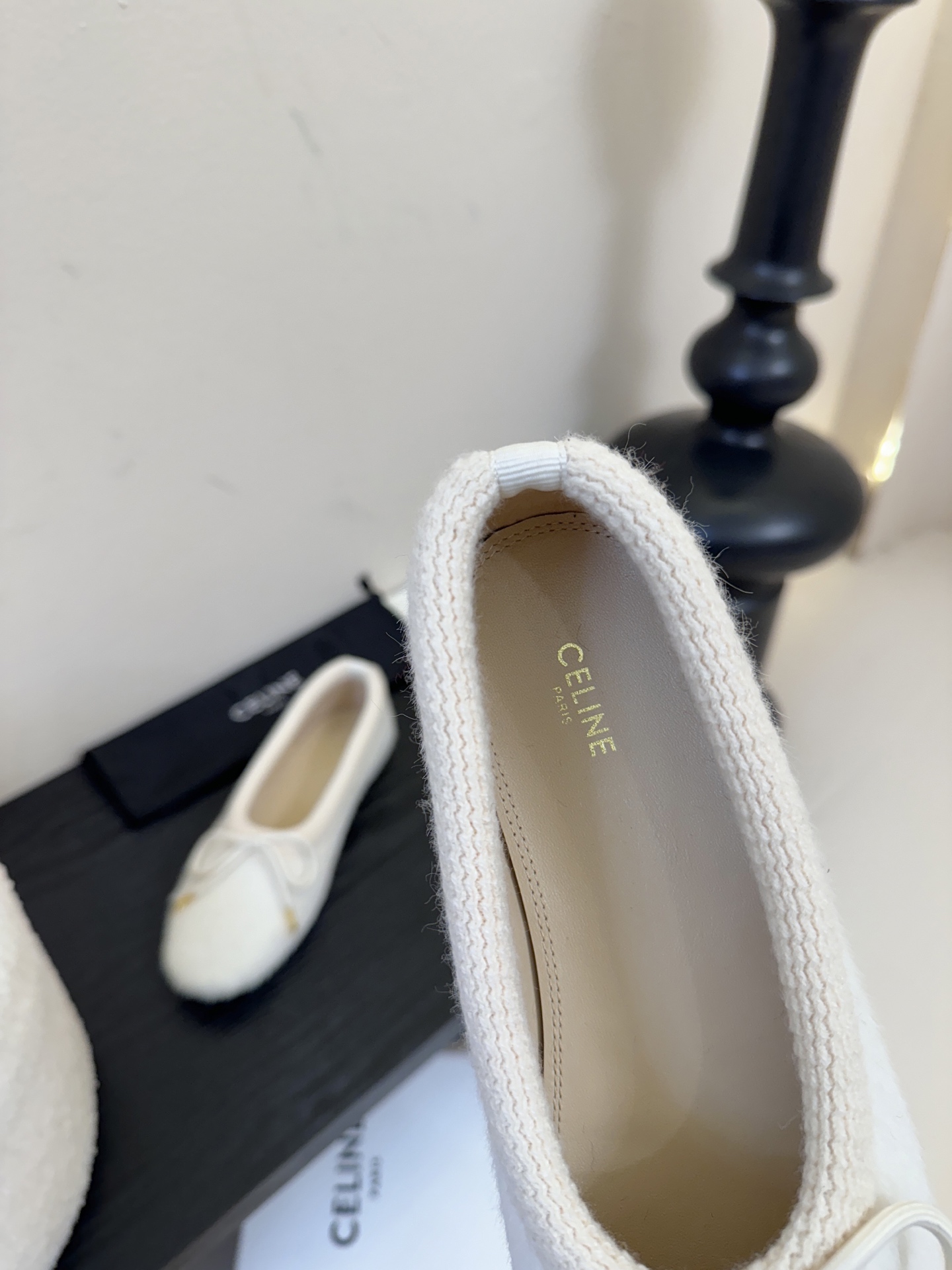 CELINE*赛琳F018 2025ss新款玛丽珍平底乐福鞋单鞋网红爆款来袭！各大网红抢先体验、Celi