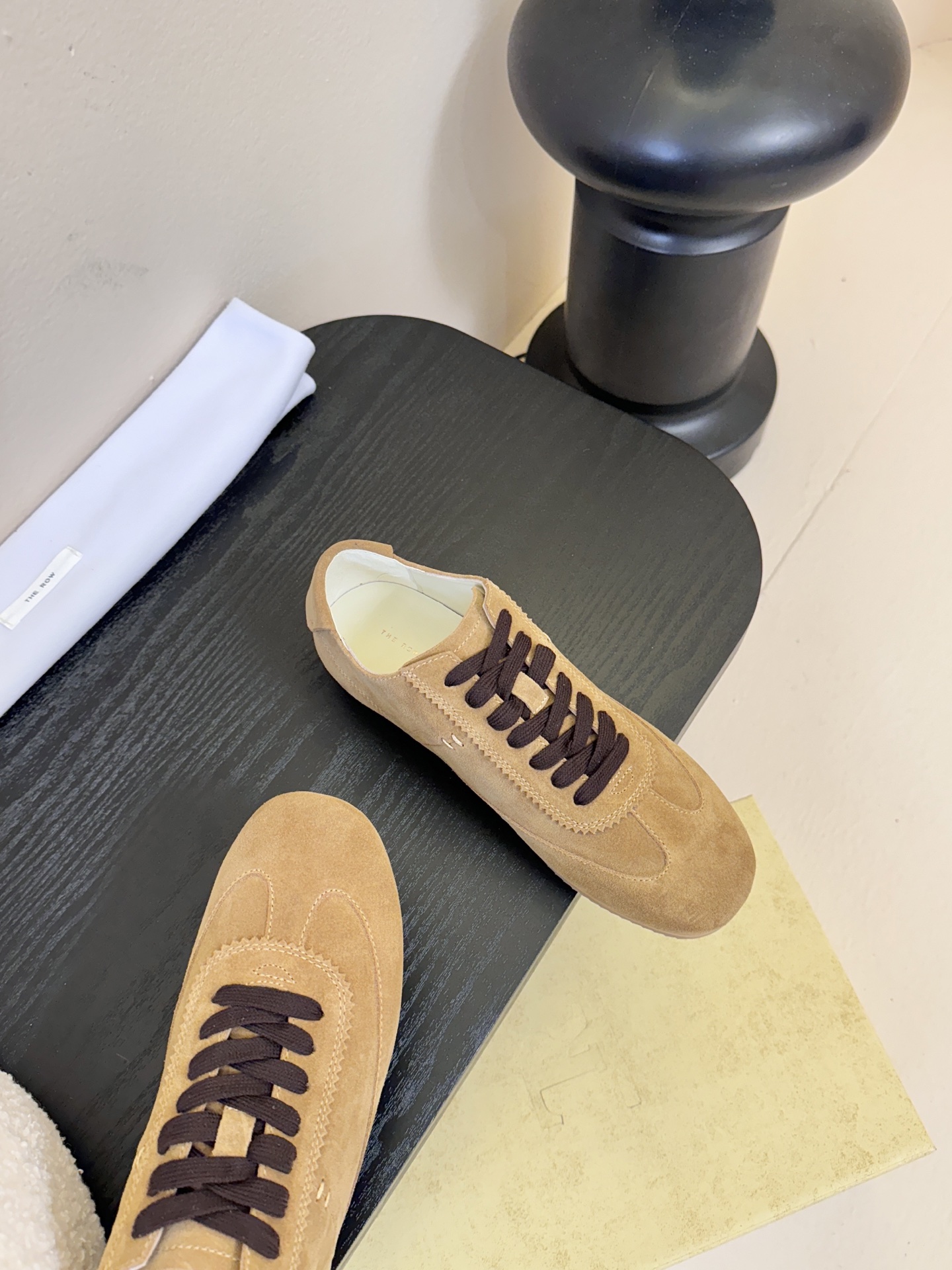 小众潮牌🔥The ro*26春夏新款极简主义拼色系带休闲鞋阿甘德训鞋！这款低帮运动鞋是打造极简主义休闲夏