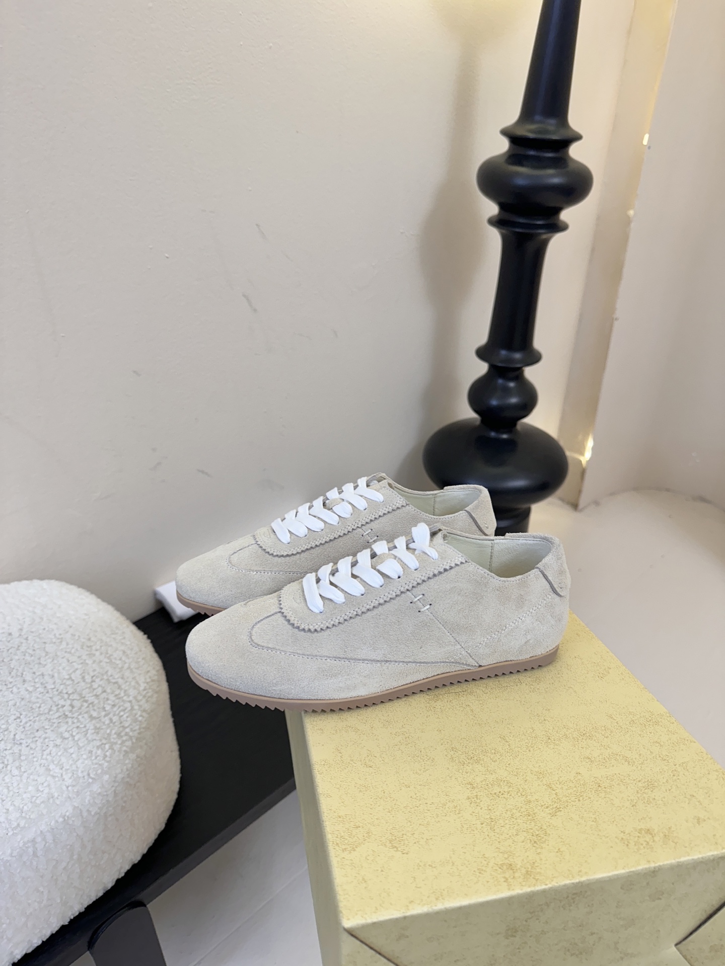 小众潮牌🔥The ro*26春夏新款极简主义拼色系带休闲鞋阿甘德训鞋！这款低帮运动鞋是打造极简主义休闲夏