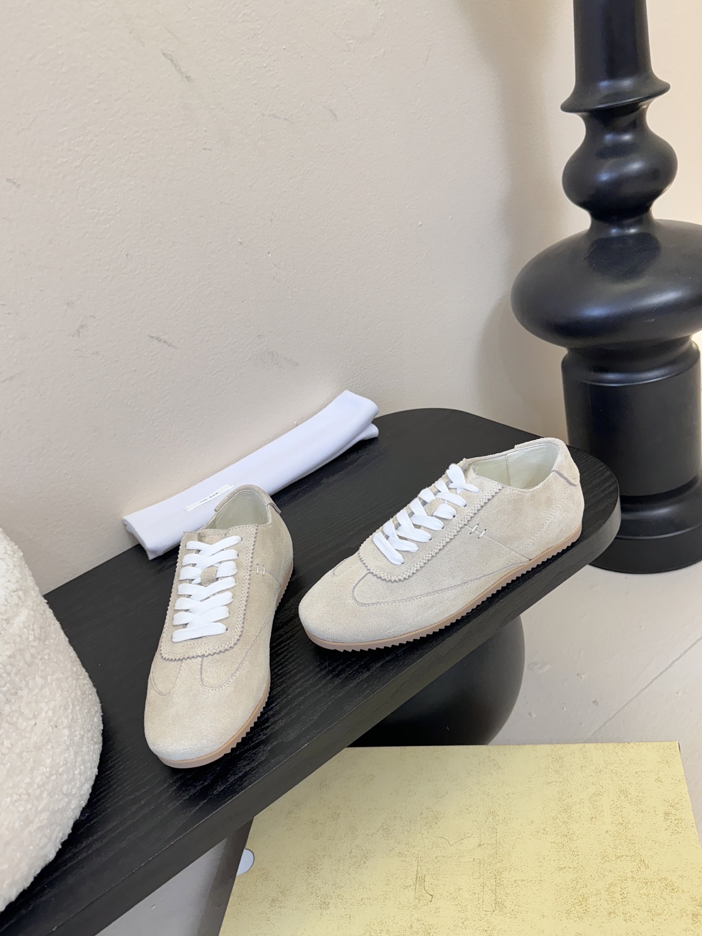 小众潮牌🔥The ro*26春夏新款极简主义拼色系带休闲鞋阿甘德训鞋！这款低帮运动鞋是打造极简主义休闲夏