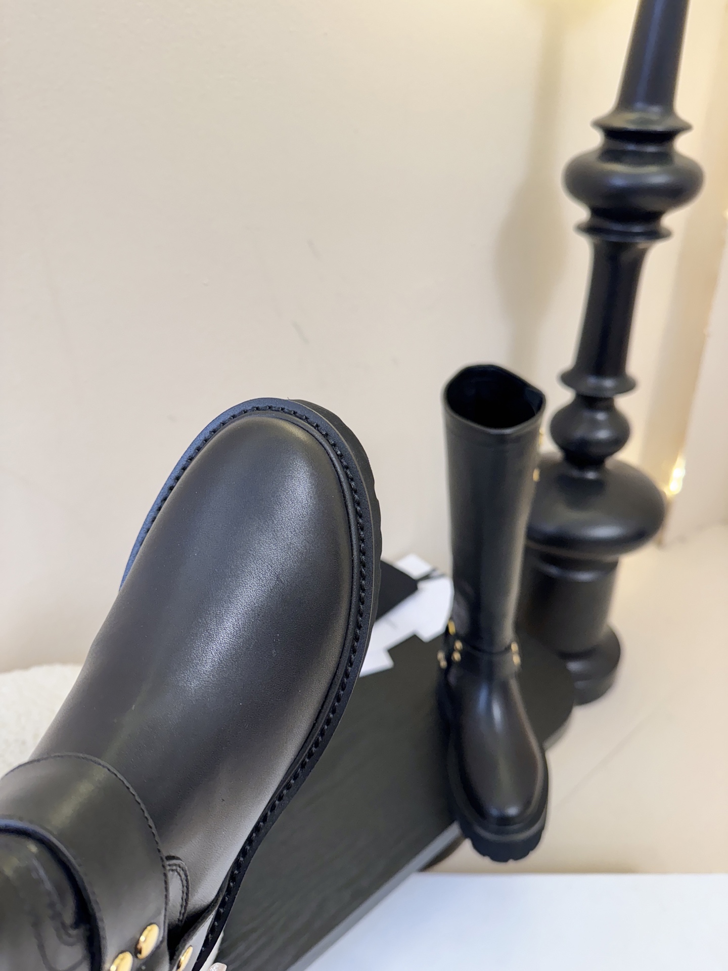 【CELINE·思琳】赛琳2025秋冬款BULKY BUCKLED系列拼色一脚蹬交叉搭扣长靴松紧带帆布短