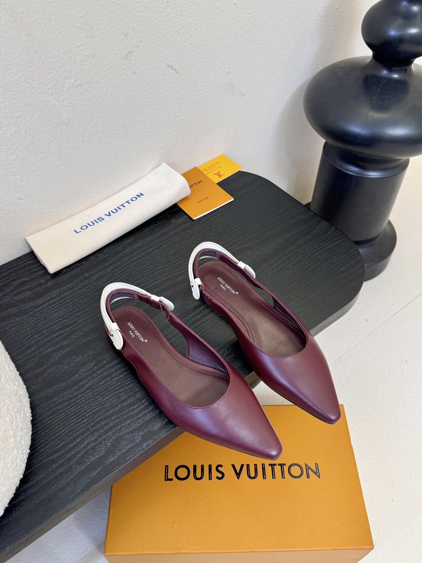 25ss夏季新款 LOUIS VUITTON 路易威登 LV LEGACY 露跟高跟鞋后空凉鞋尖头猫跟高