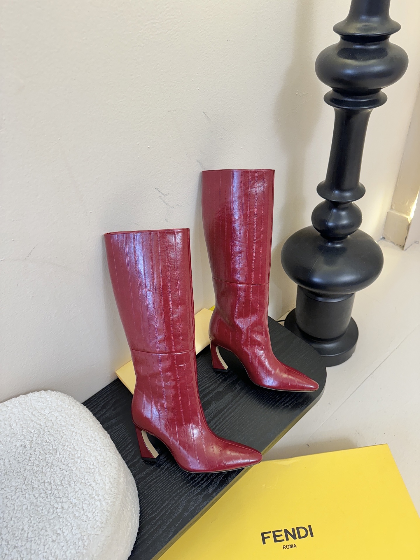 FENDI芬迪 25新切尔西骑士靴YYDS→_→FD又出美靴啦 经典FF老花高级特殊压印 开模原版分体五