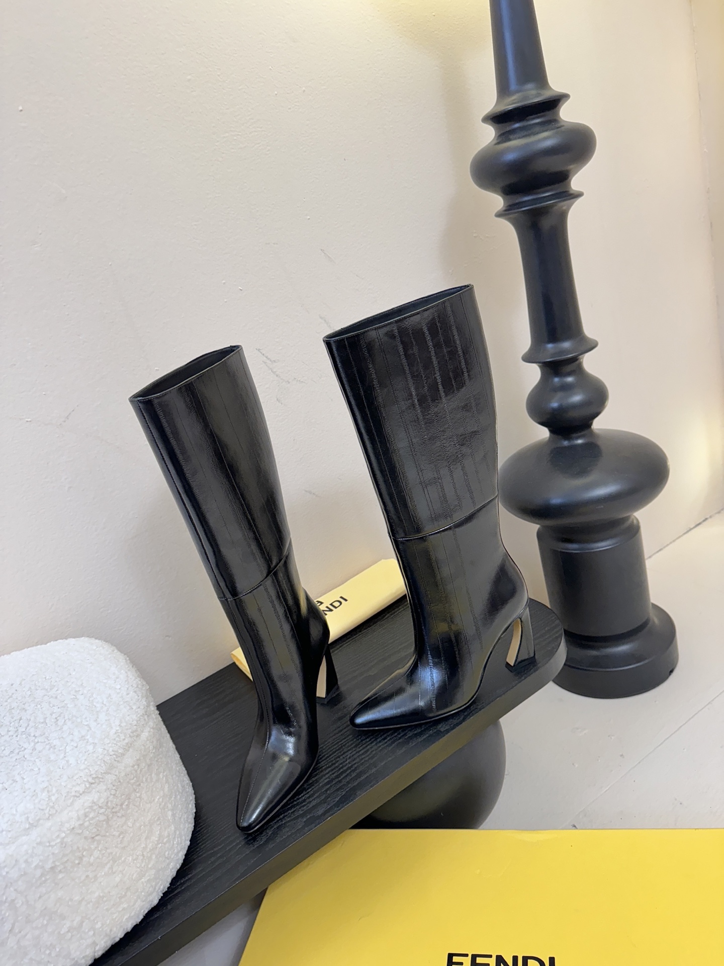 FENDI芬迪 25新切尔西骑士靴YYDS→_→FD又出美靴啦 经典FF老花高级特殊压印 开模原版分体五