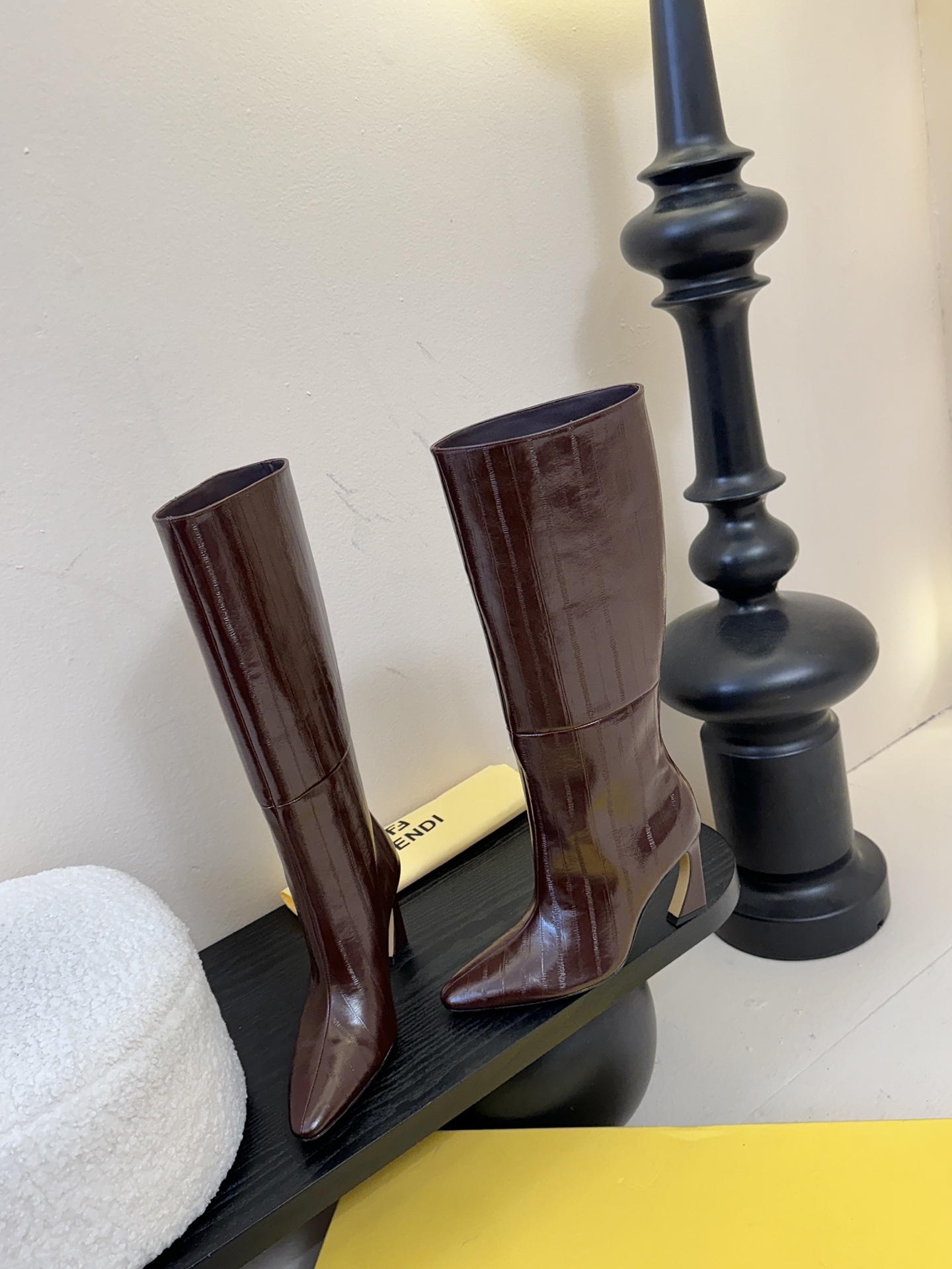 FENDI芬迪 25新切尔西骑士靴YYDS→_→FD又出美靴啦 经典FF老花高级特殊压印 开模原版分体五