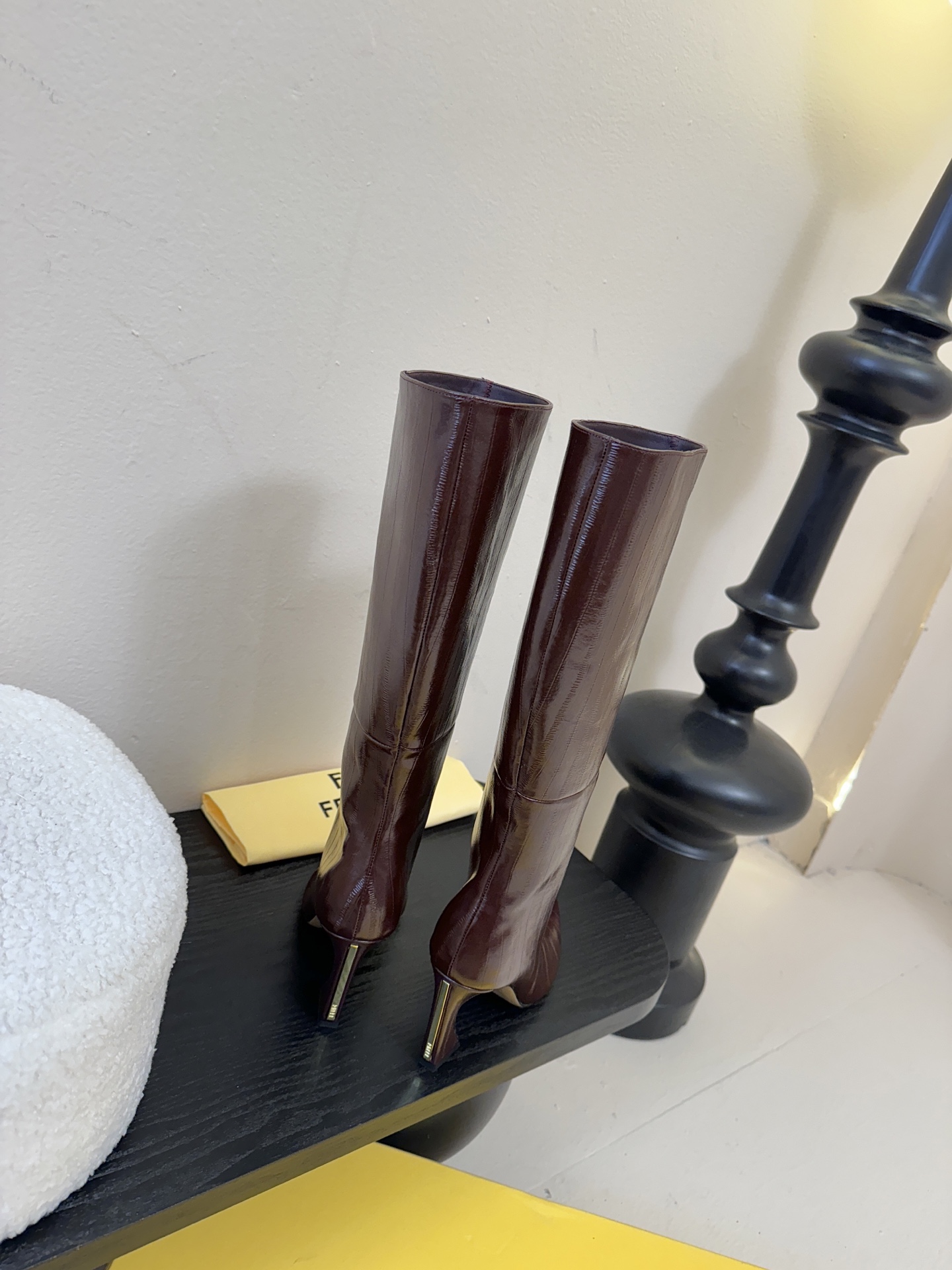 FENDI芬迪 25新切尔西骑士靴YYDS→_→FD又出美靴啦 经典FF老花高级特殊压印 开模原版分体五